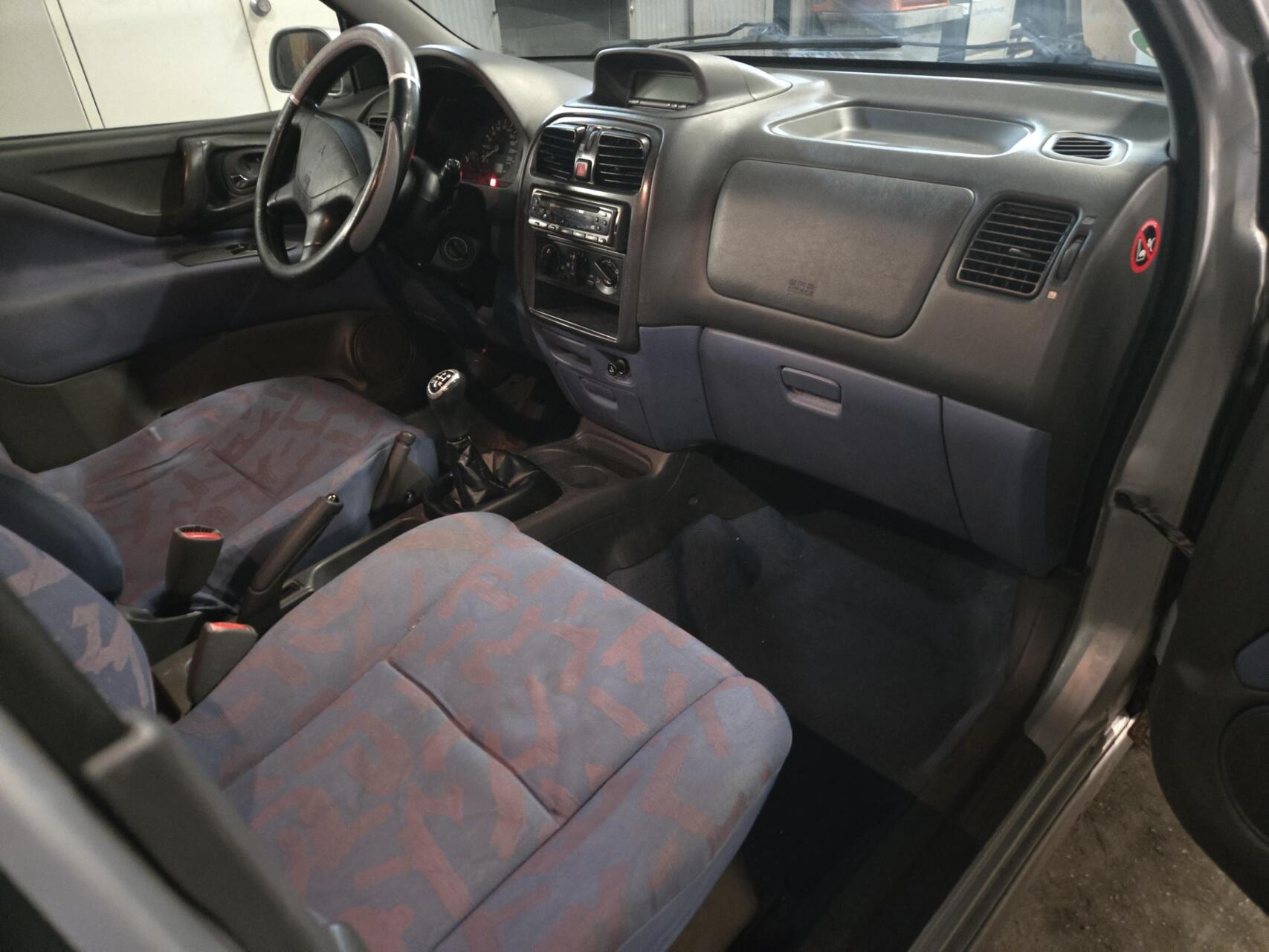Foto van Mitsubishi Space Star