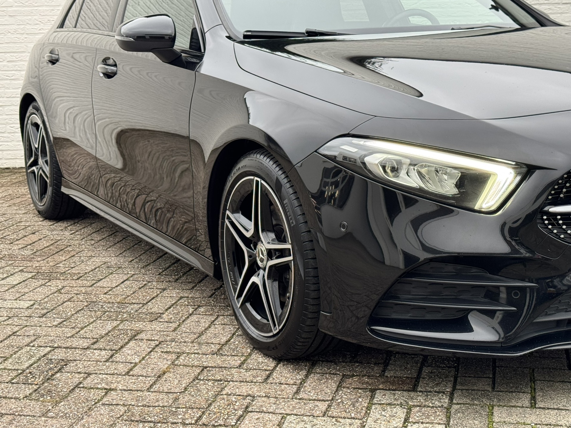 Foto van Mercedes-Benz A 200