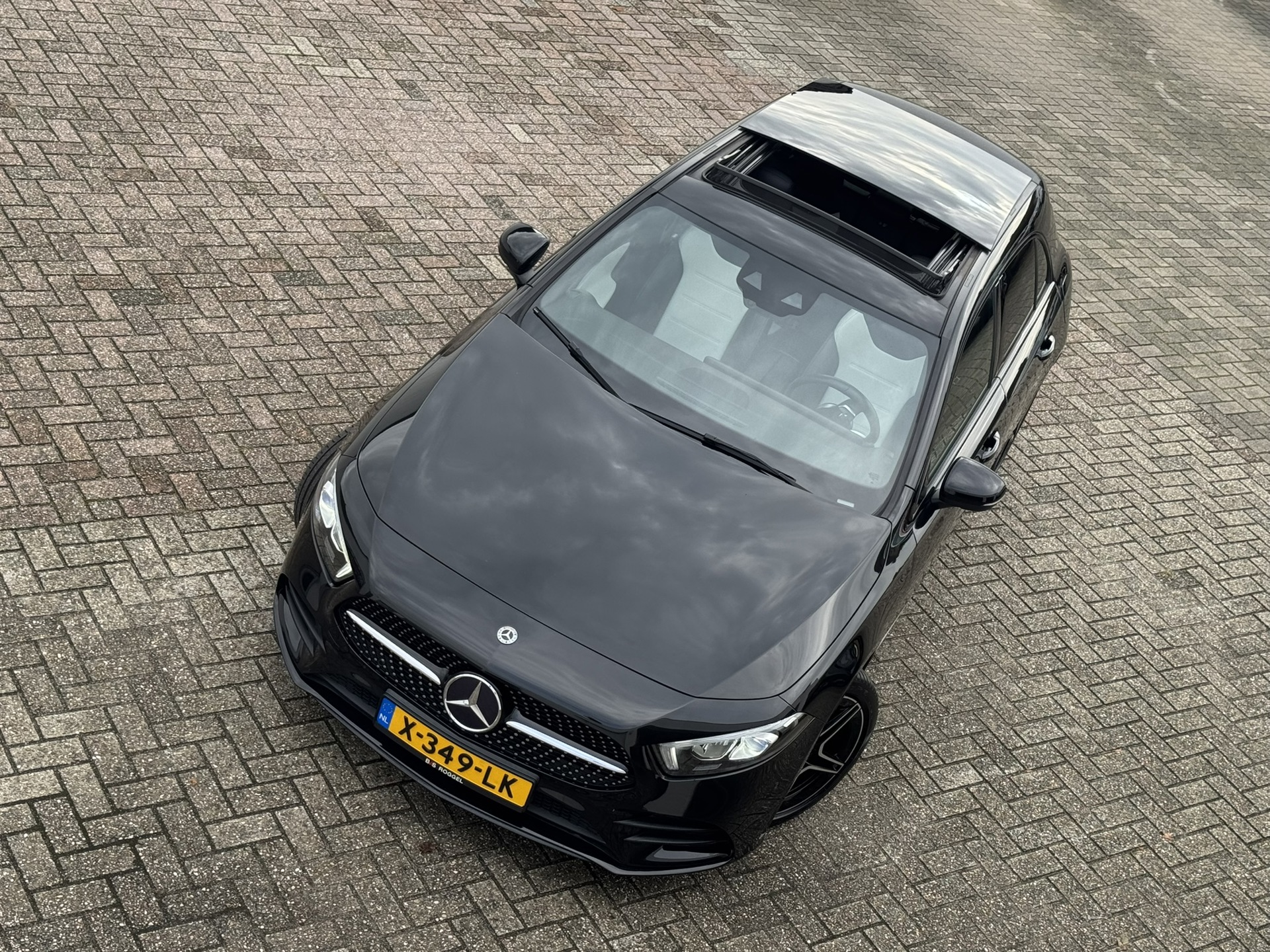 Foto van Mercedes-Benz A 200