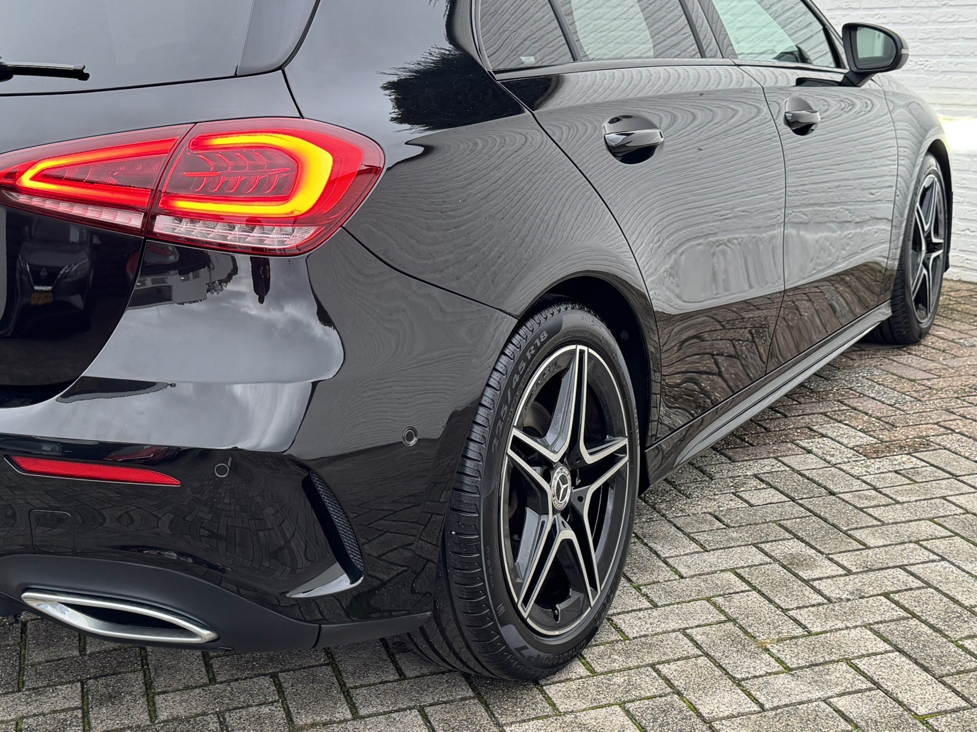 Foto van Mercedes-Benz A 200