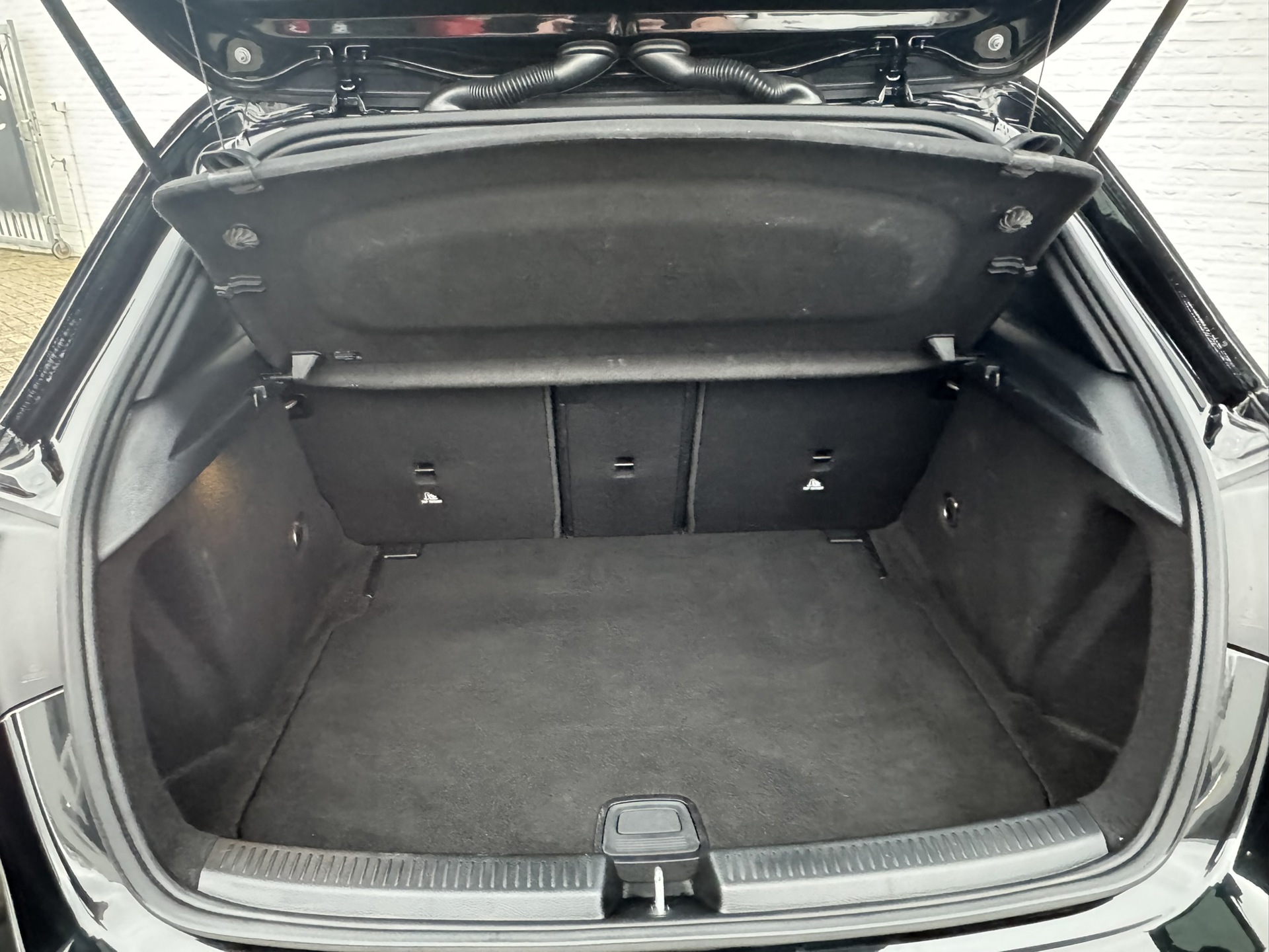 Foto van Mercedes-Benz A 200