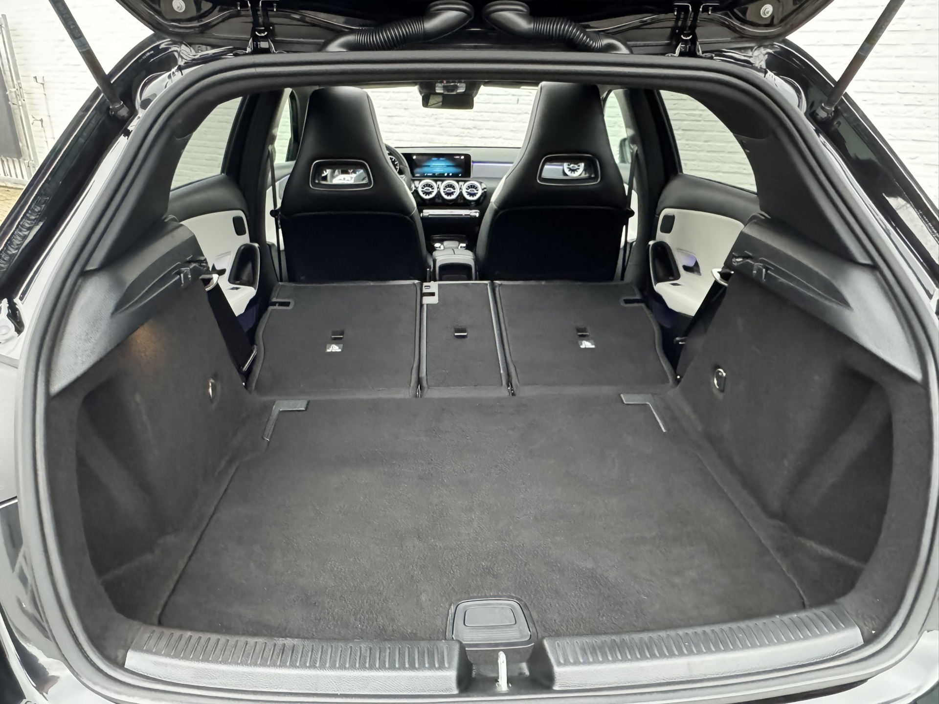 Foto van Mercedes-Benz A 200