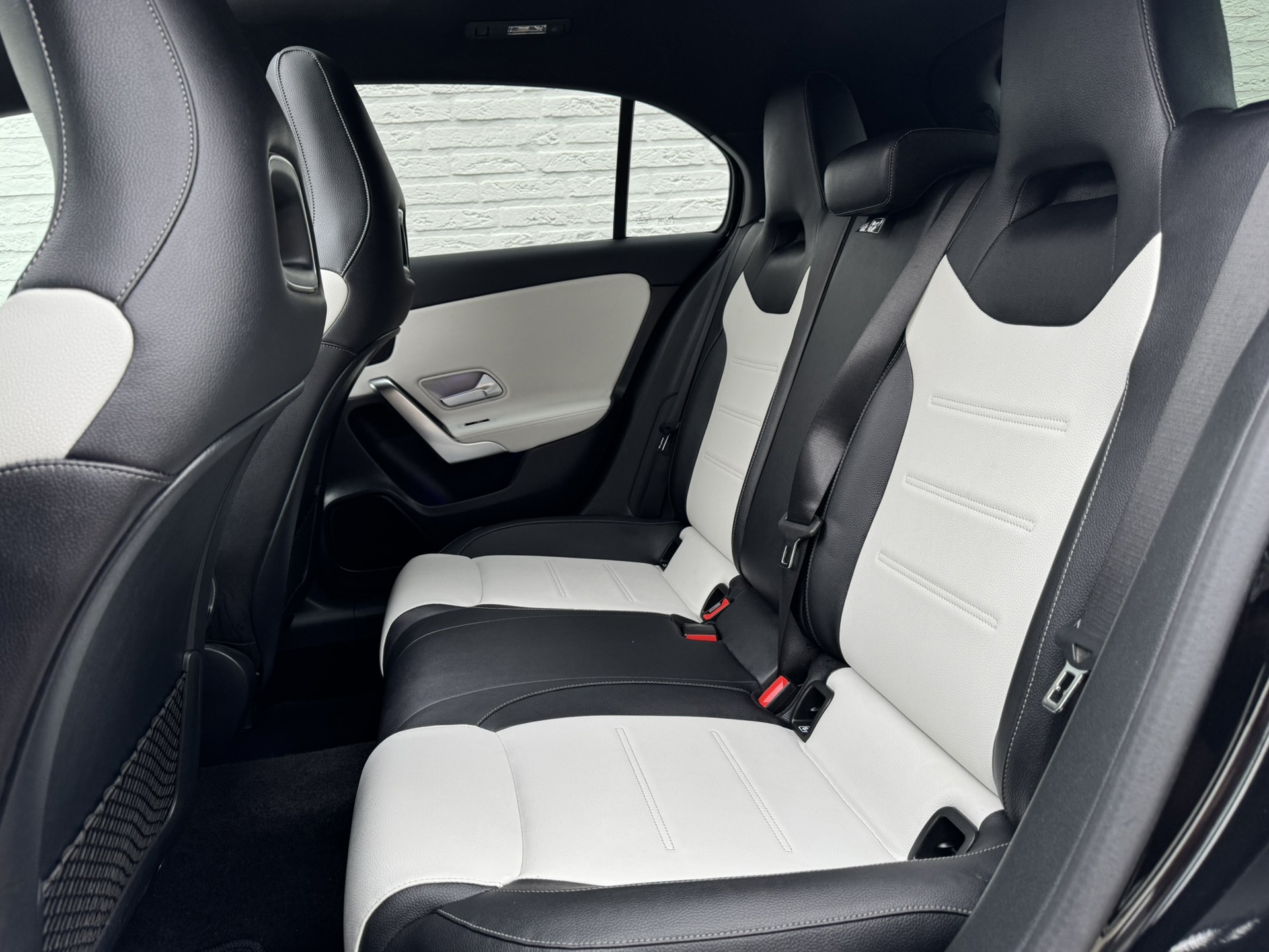Foto van Mercedes-Benz A 200