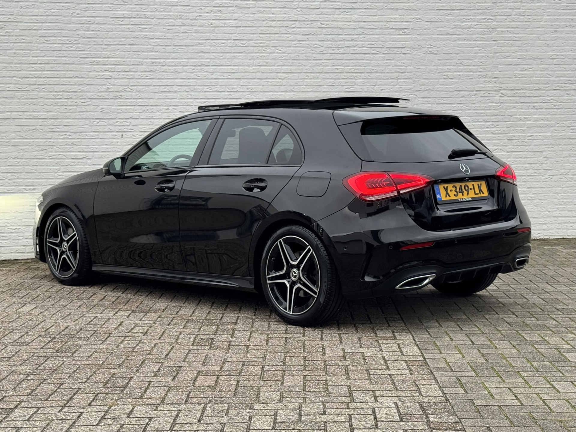 Foto van Mercedes-Benz A 200
