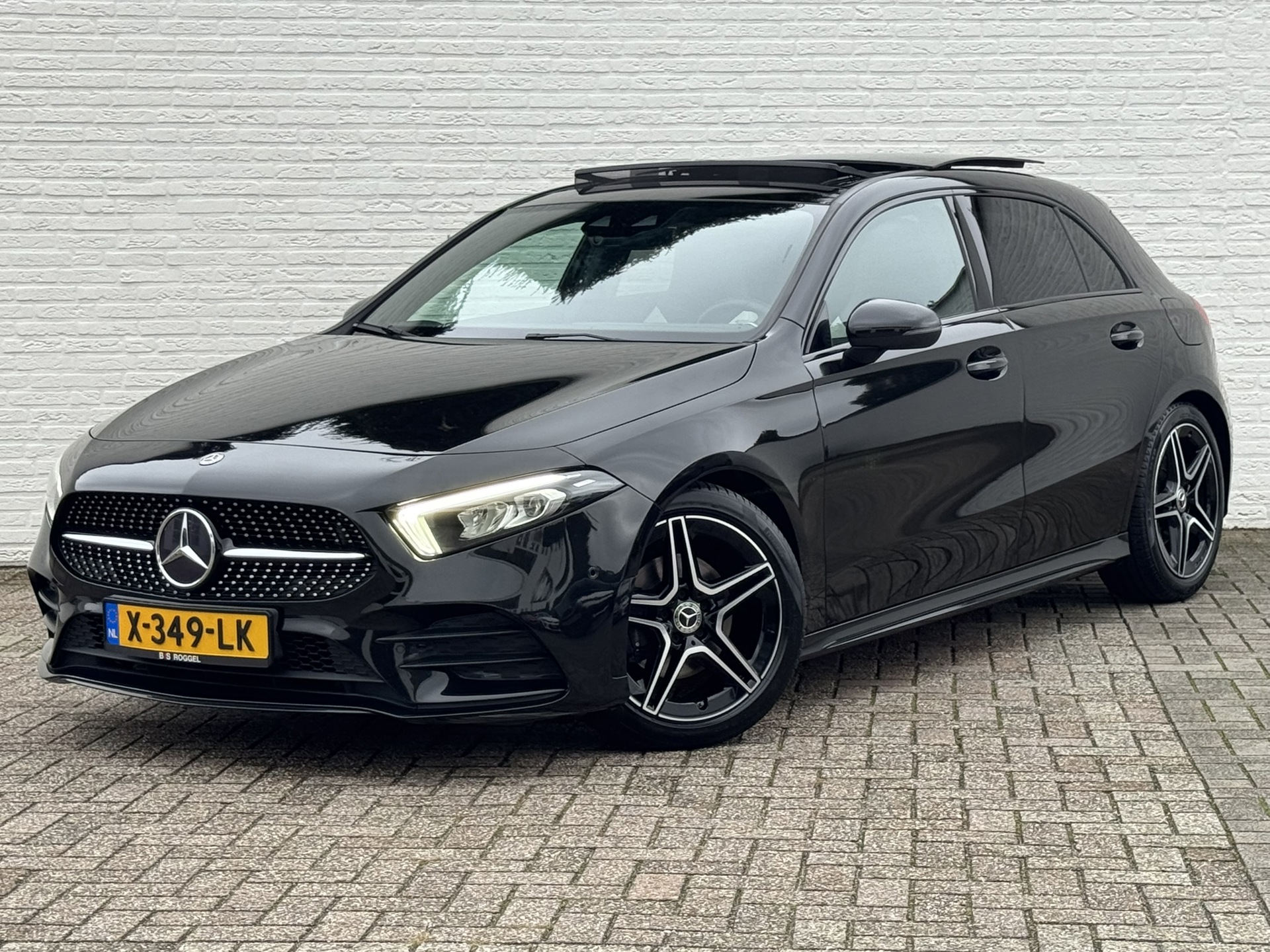 Foto van Mercedes-Benz A 200