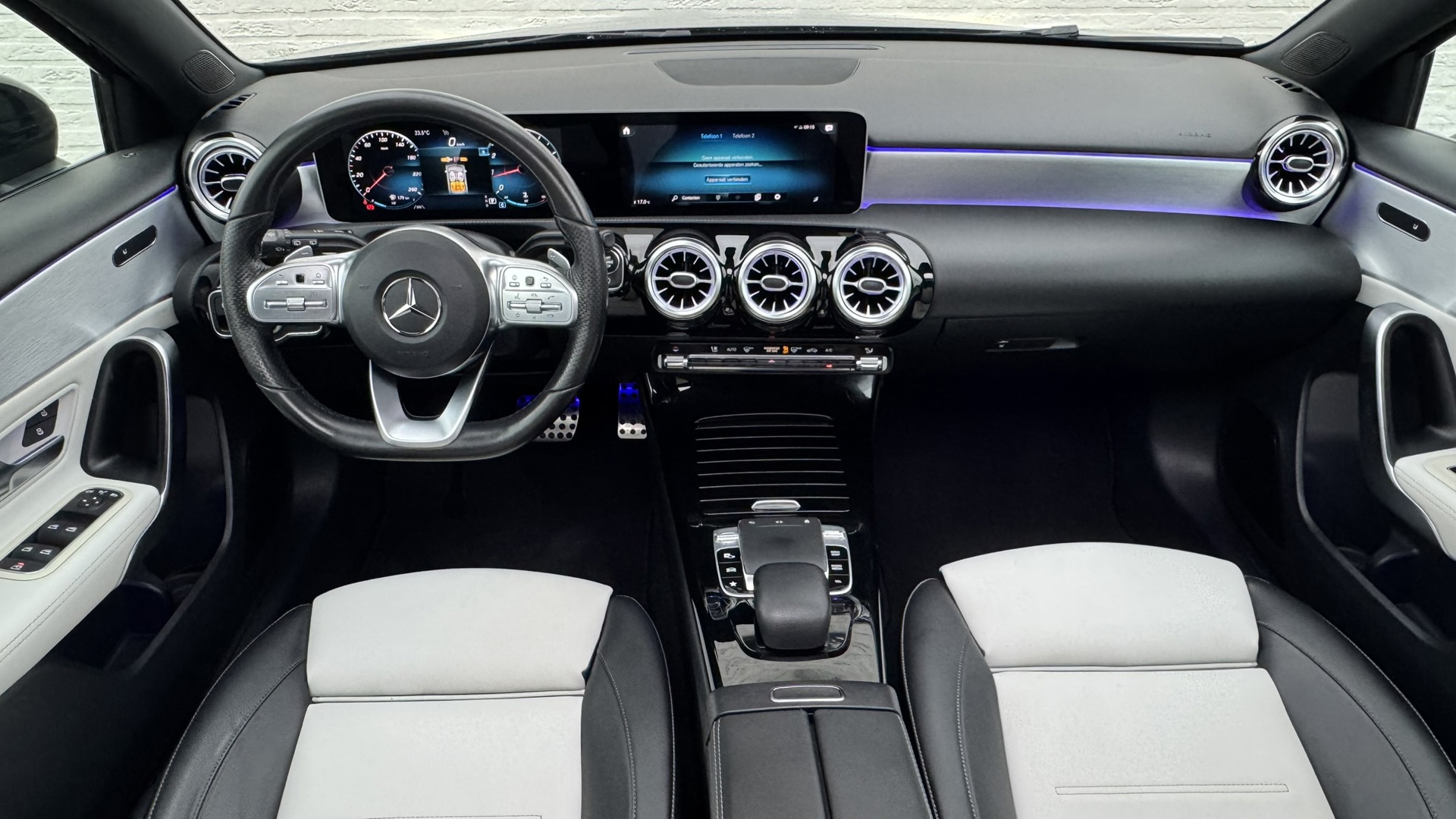 Foto van Mercedes-Benz A 200