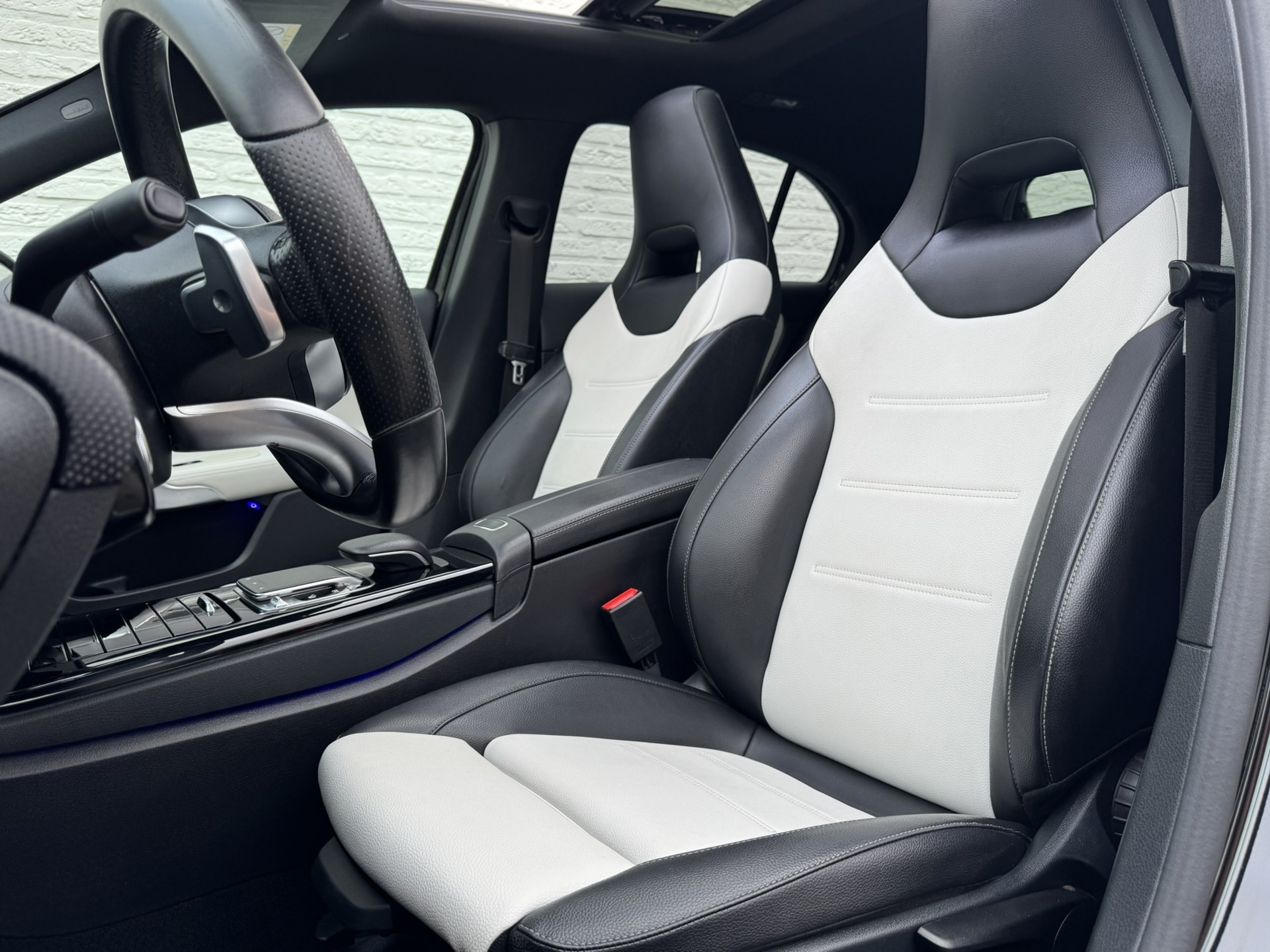 Foto van Mercedes-Benz A 200