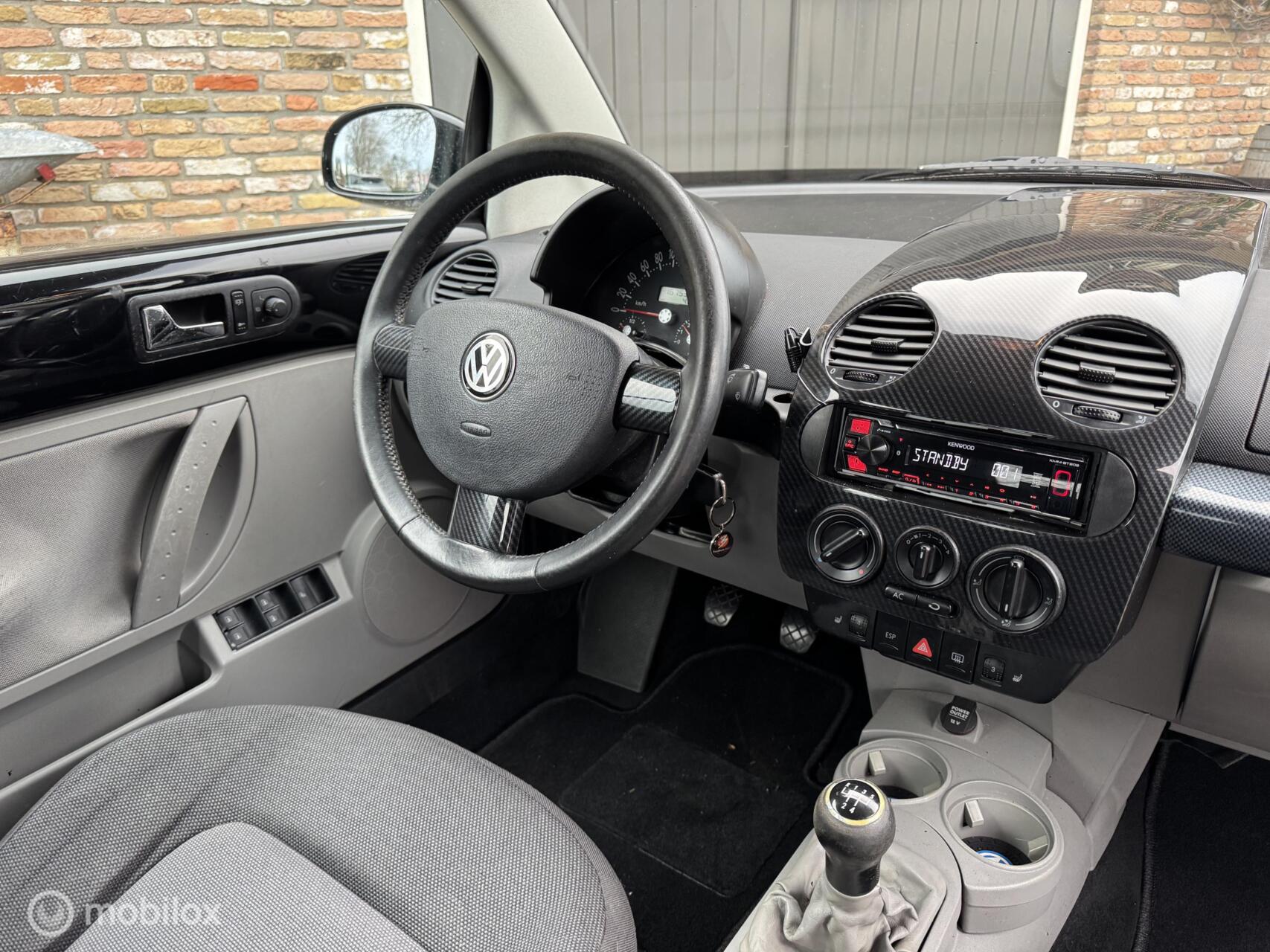 Foto van Volkswagen New Beetle Cabriolet