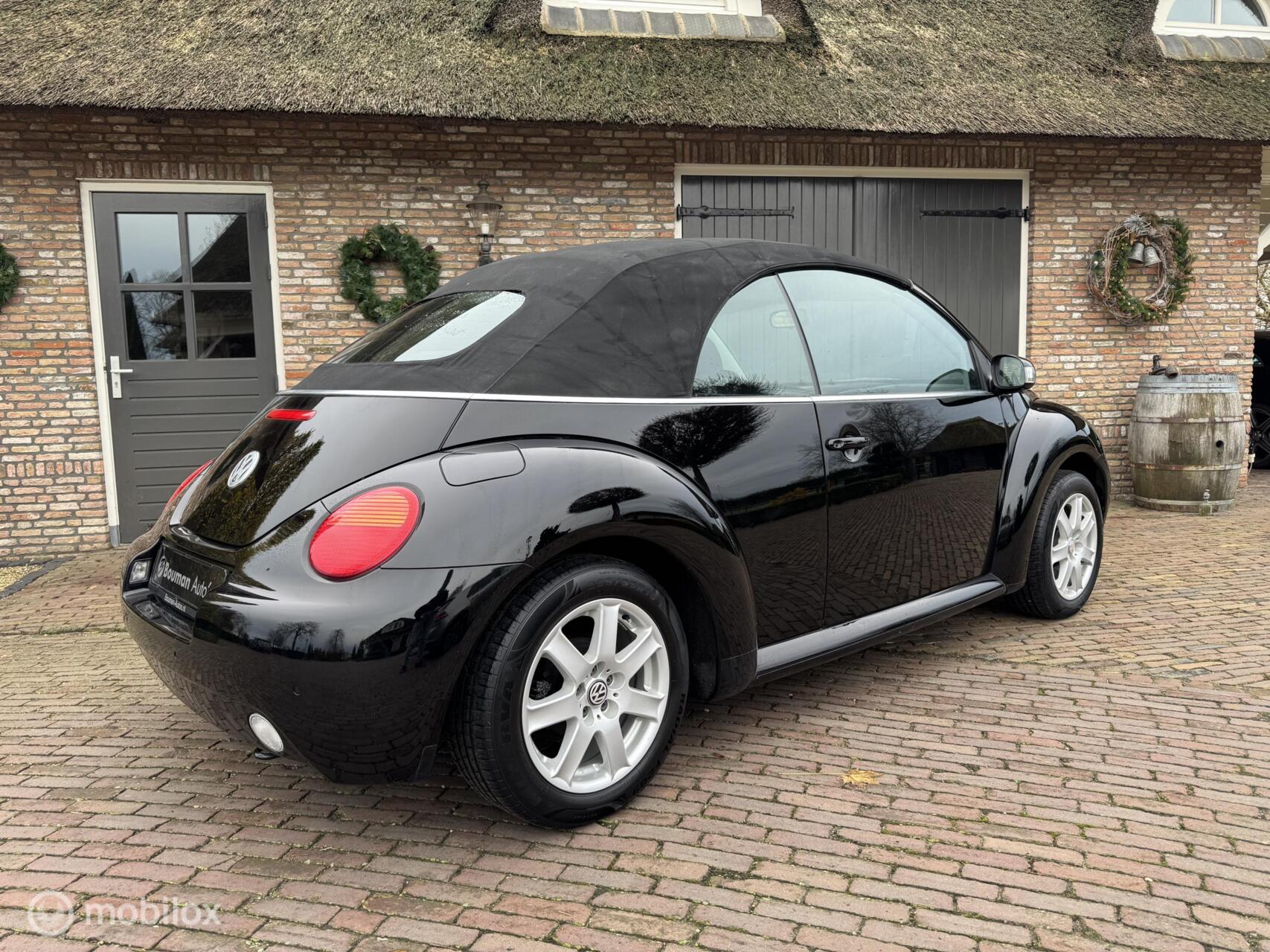 Foto van Volkswagen New Beetle Cabriolet