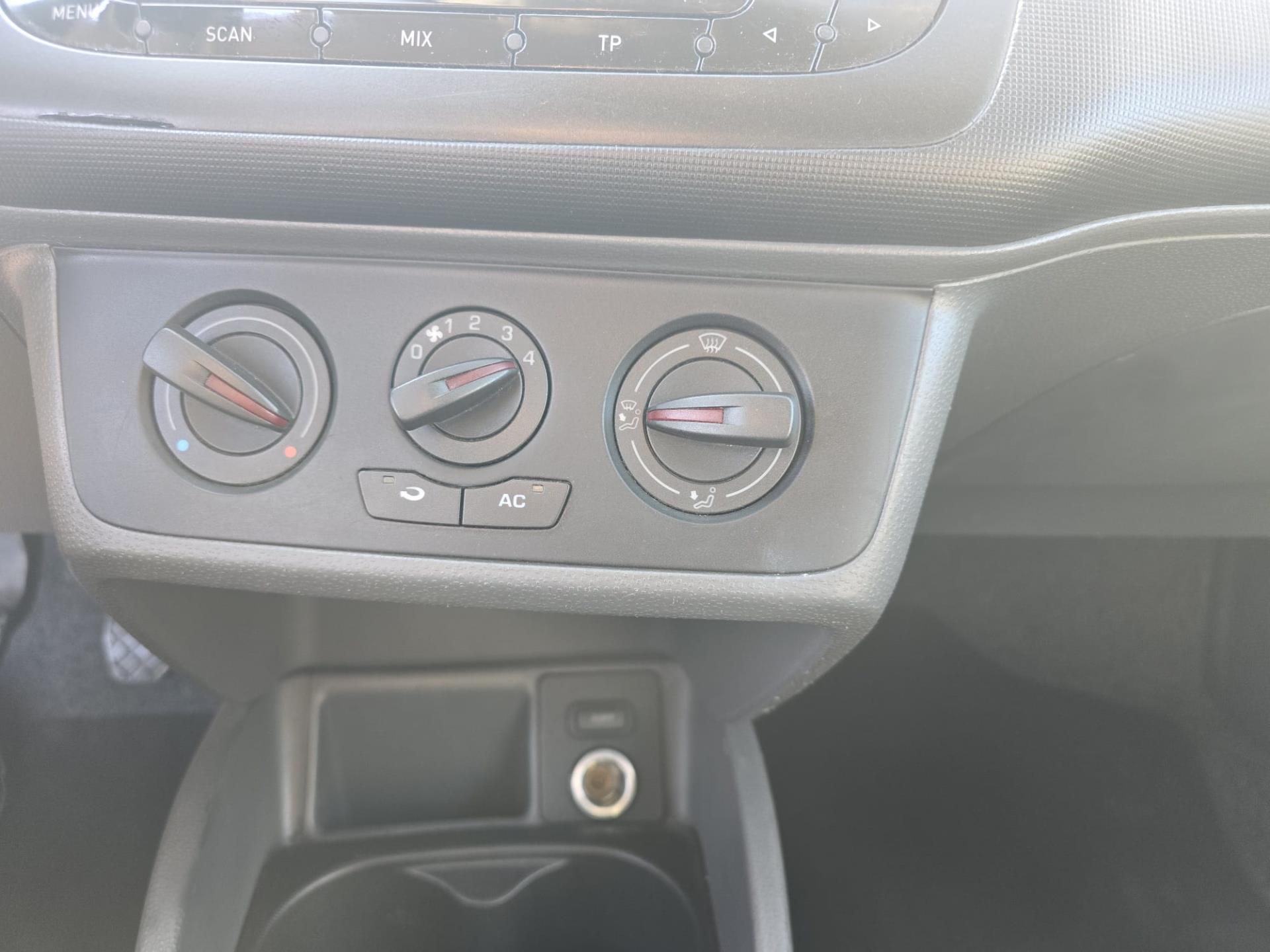 Foto van Seat Ibiza ST