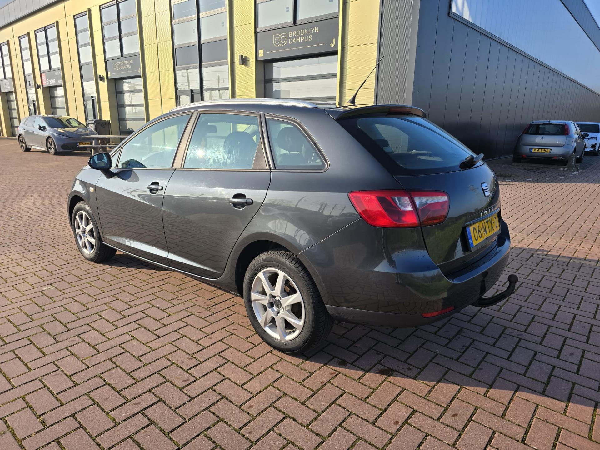 Foto van Seat Ibiza ST