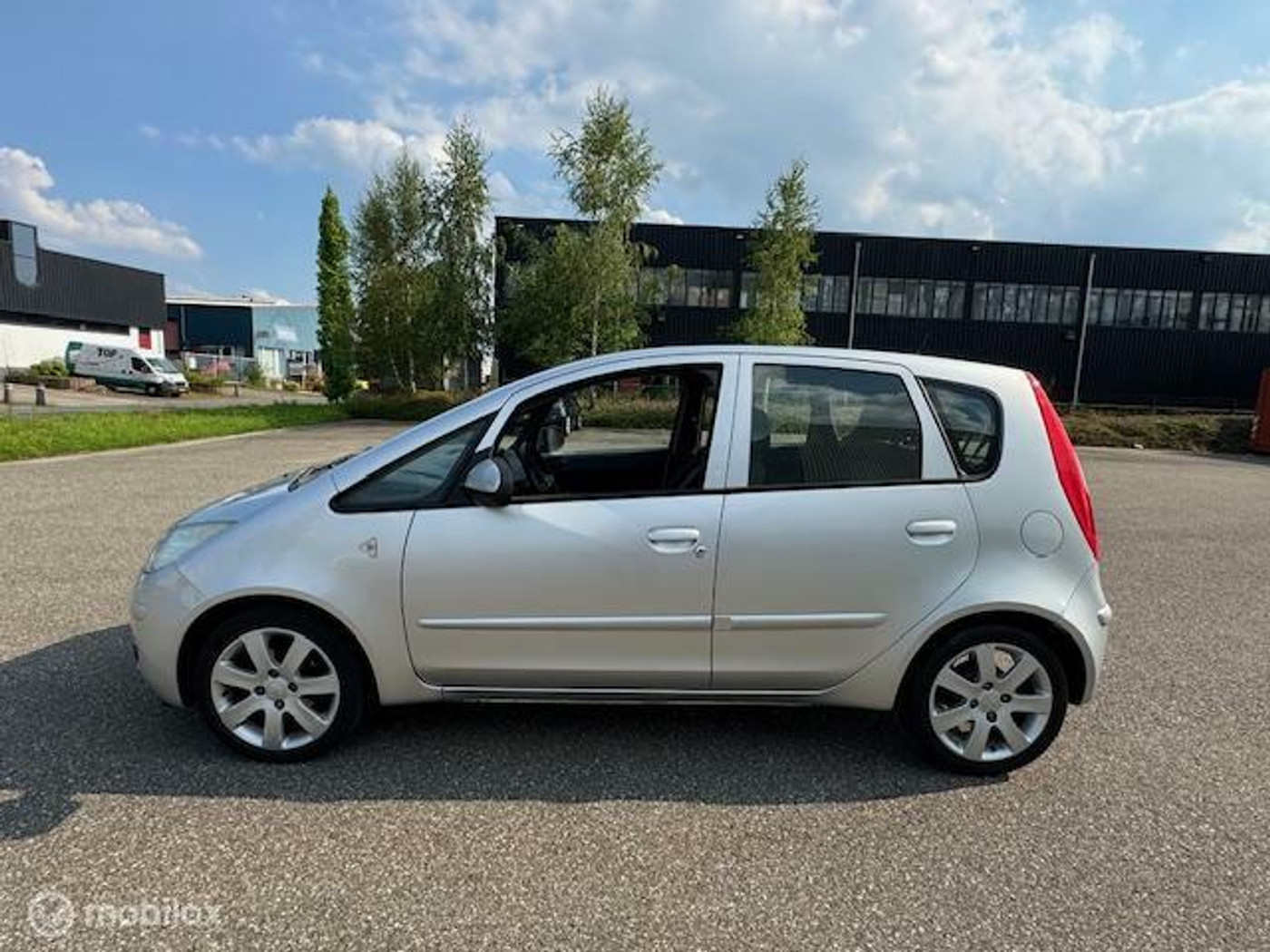 Foto van Mitsubishi Colt