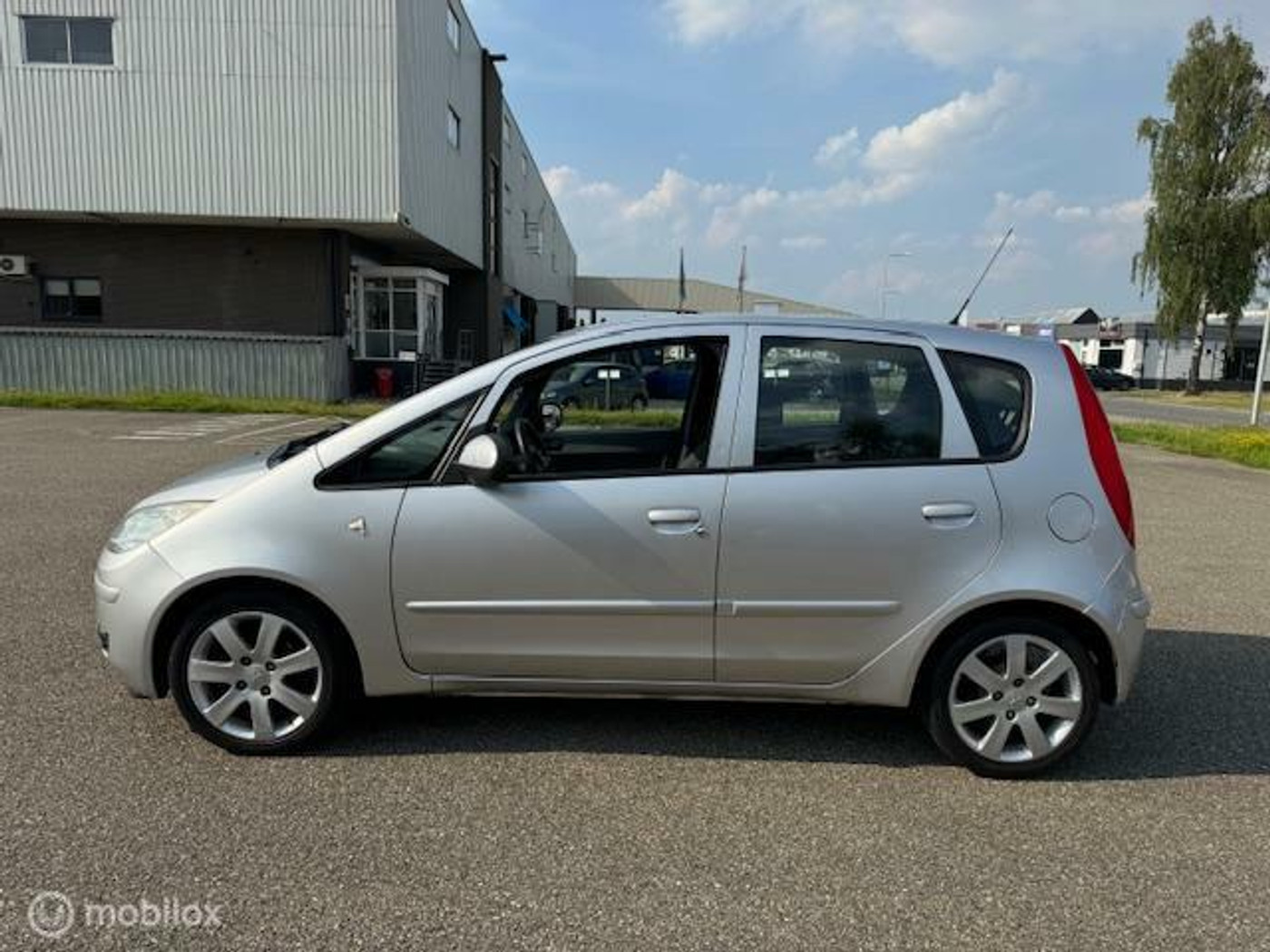 Foto van Mitsubishi Colt