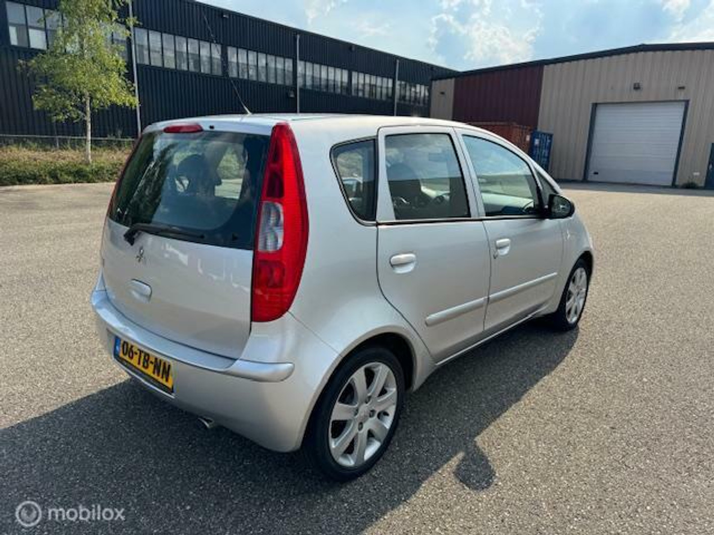 Foto van Mitsubishi Colt