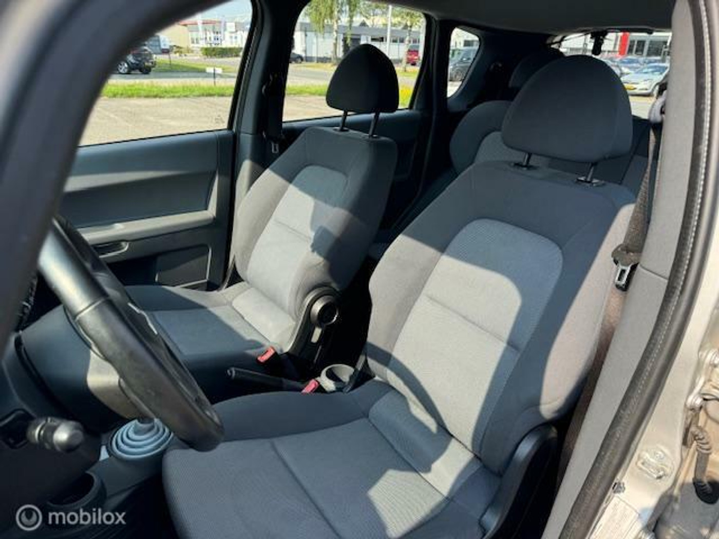 Foto van Mitsubishi Colt