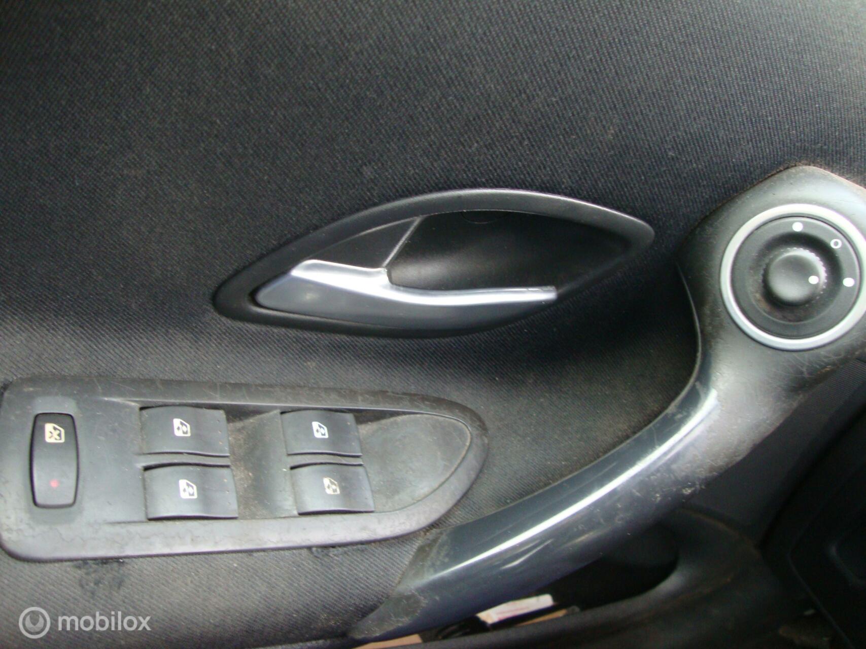 Foto van Renault Laguna Grand Tour
