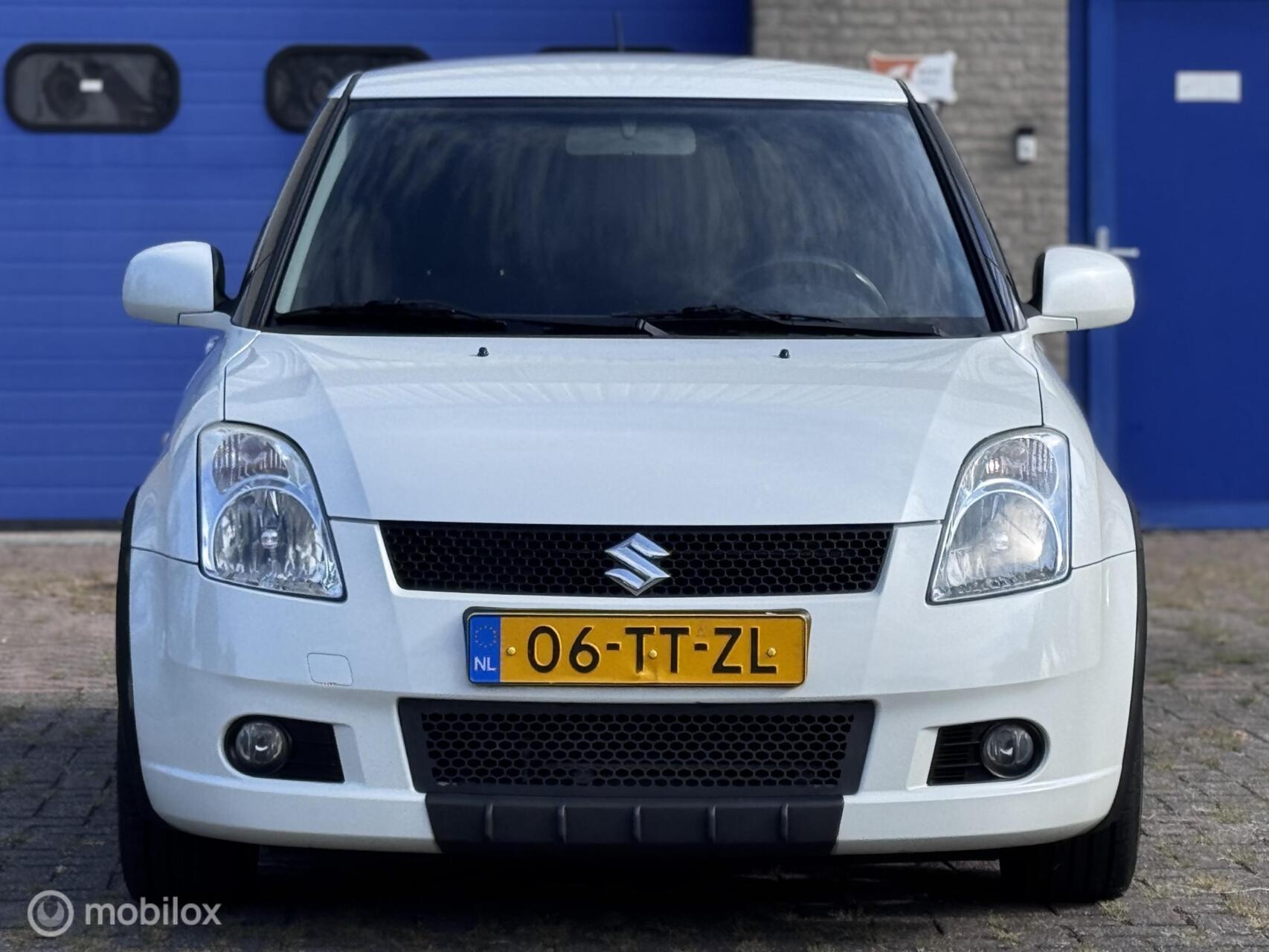 Foto van Suzuki Swift