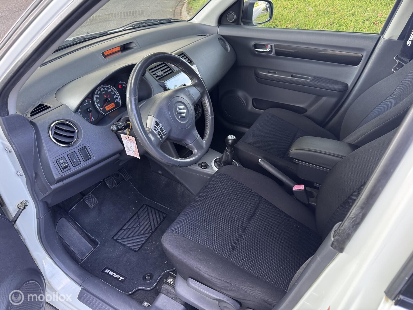 Foto van Suzuki Swift