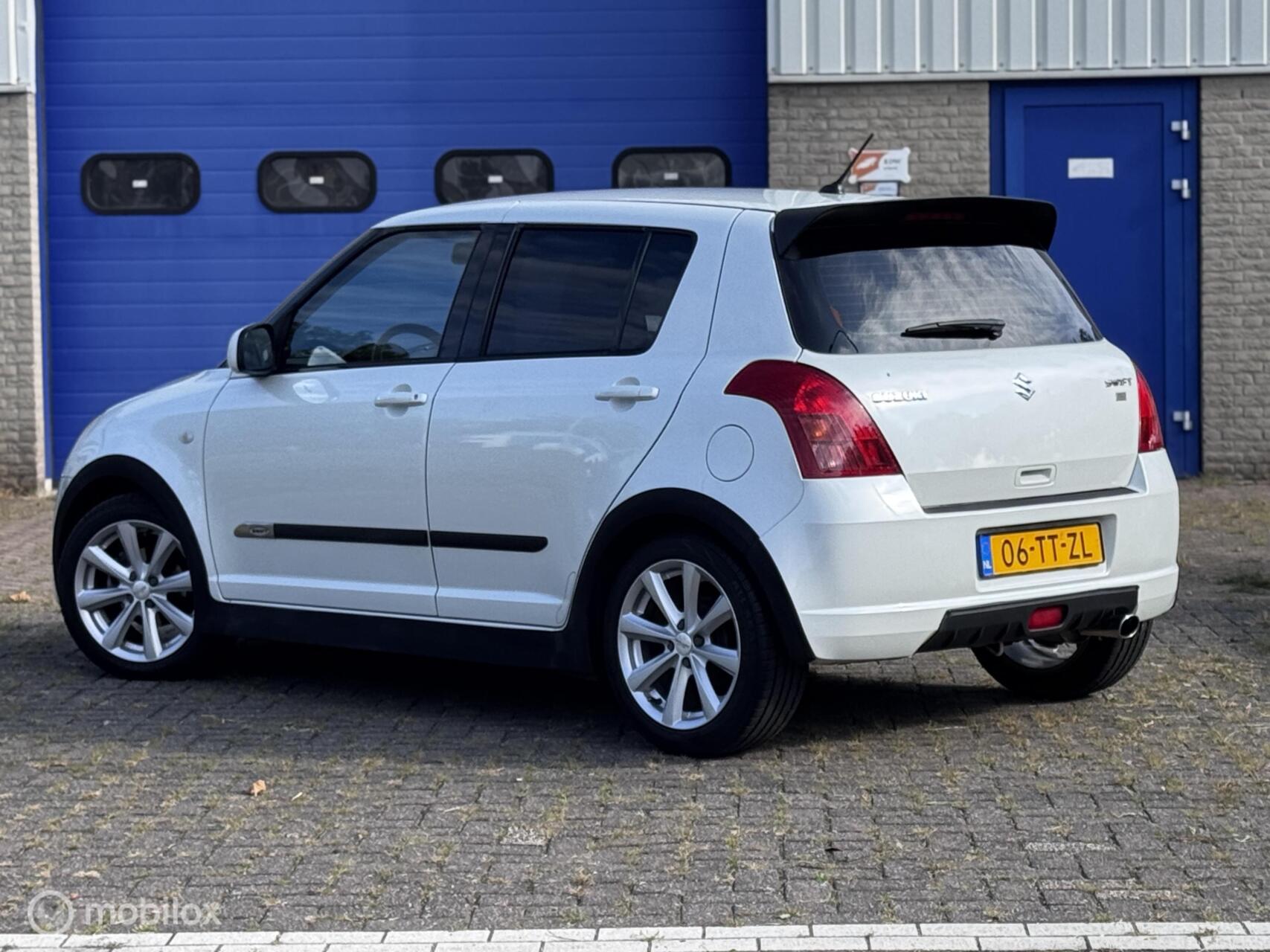 Foto van Suzuki Swift