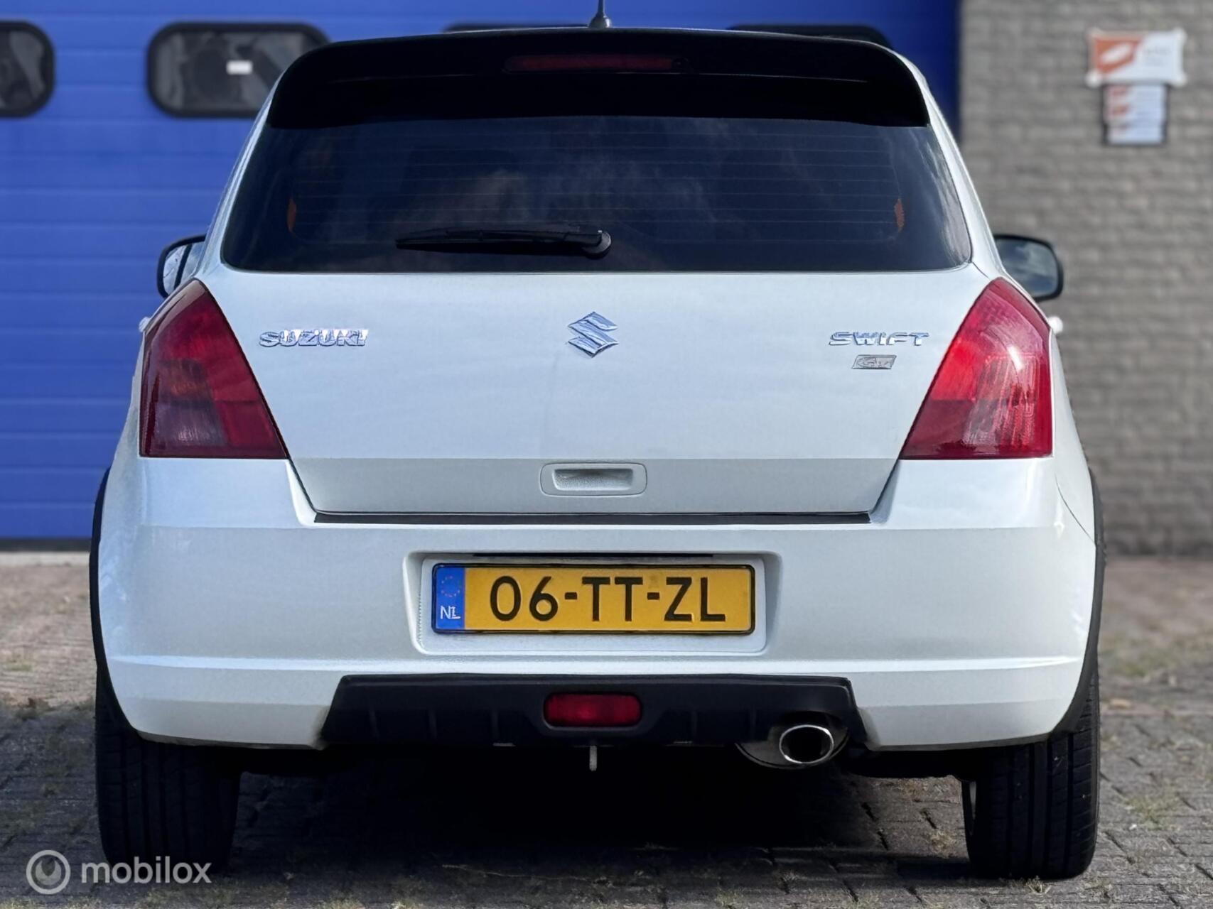 Foto van Suzuki Swift