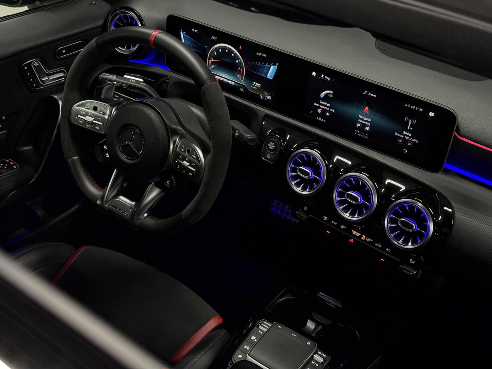 Foto van Mercedes-Benz AMG A 45 S