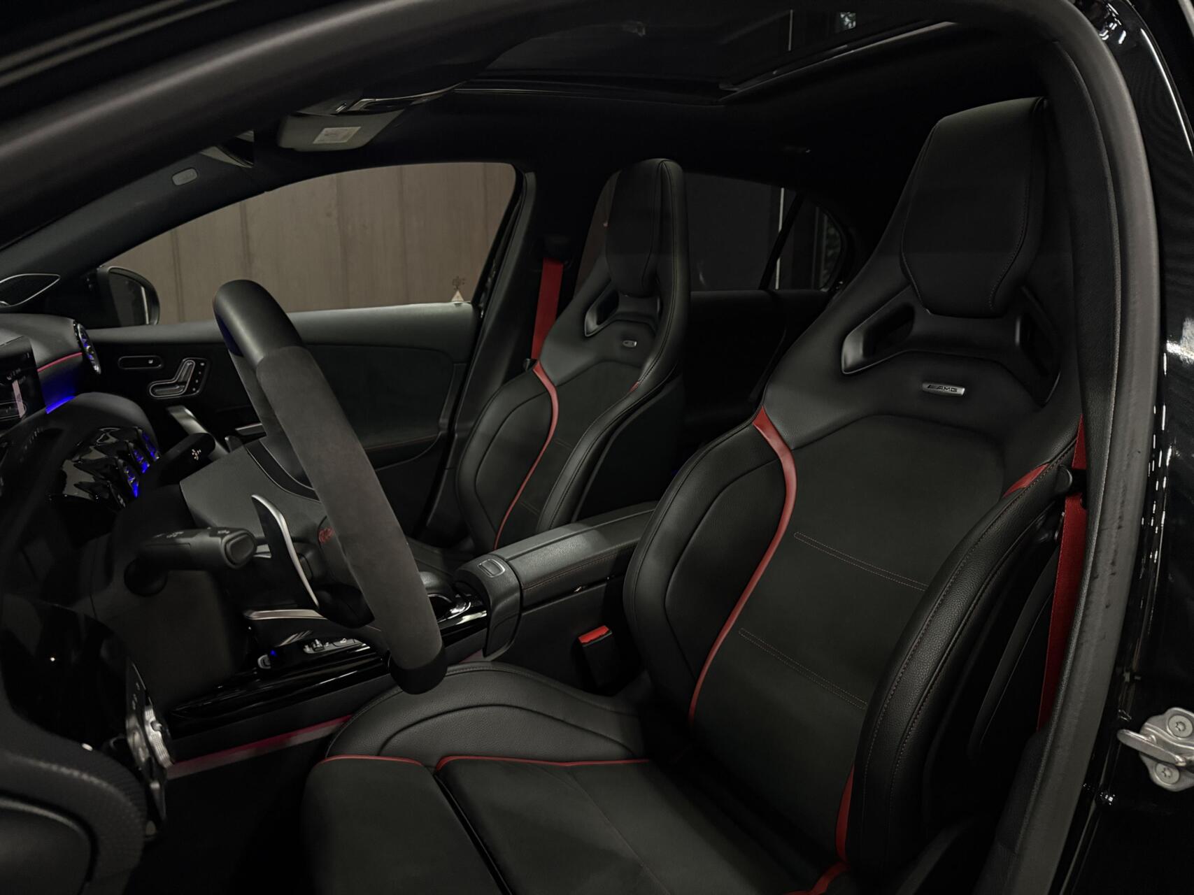 Foto van Mercedes-Benz AMG A 45 S