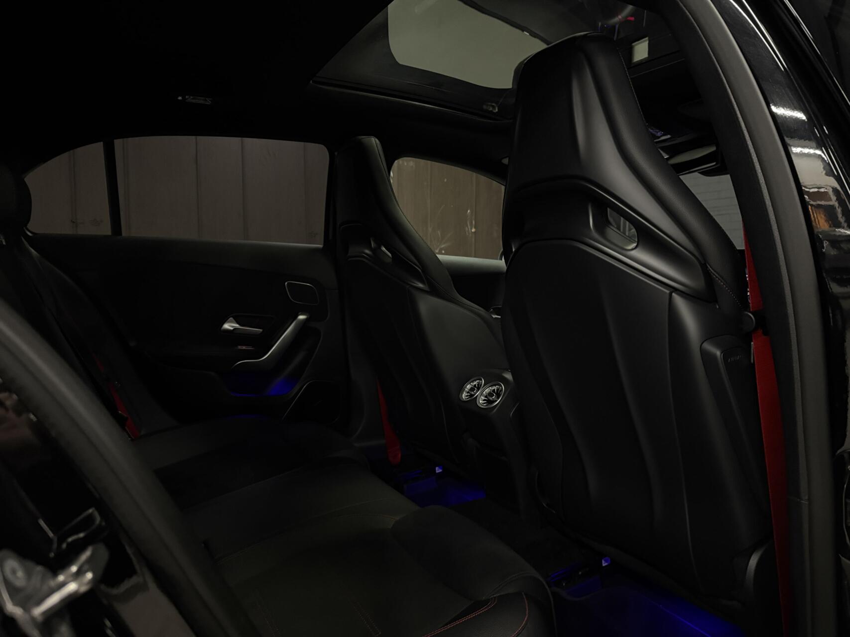 Foto van Mercedes-Benz AMG A 45 S