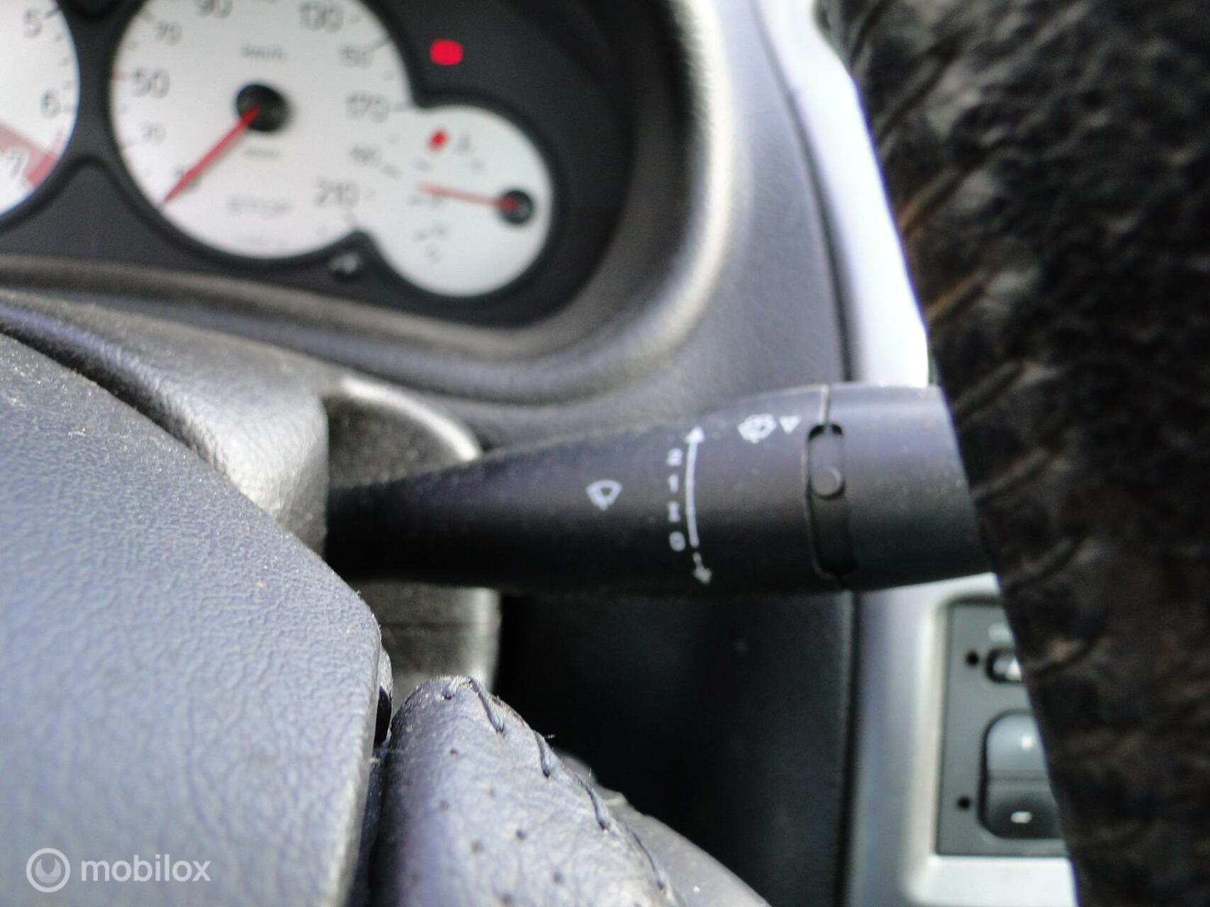 Foto van Peugeot 206 CC
