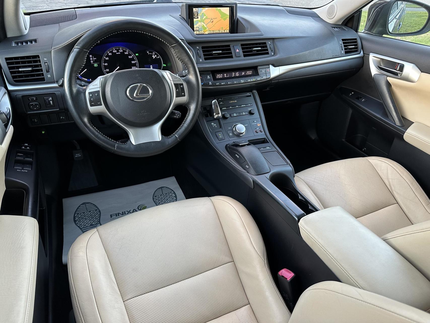 Foto van Lexus CT