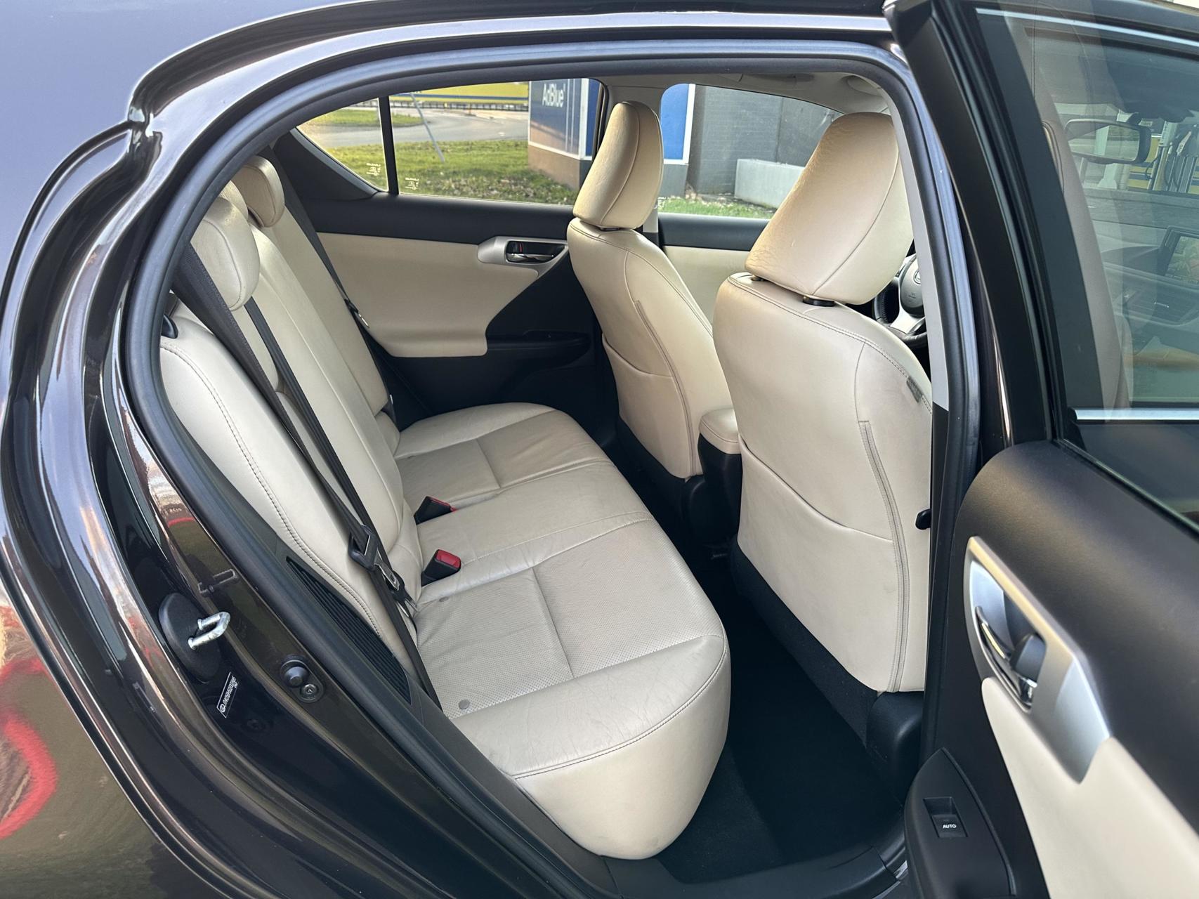 Foto van Lexus CT