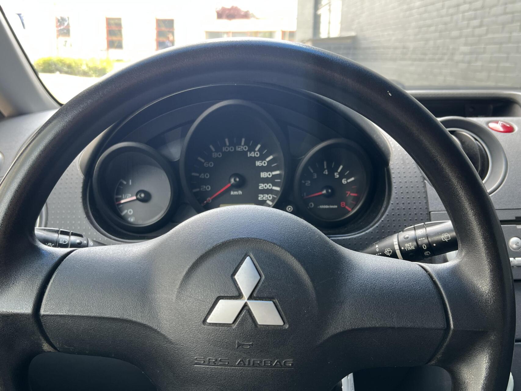 Foto van Mitsubishi Colt