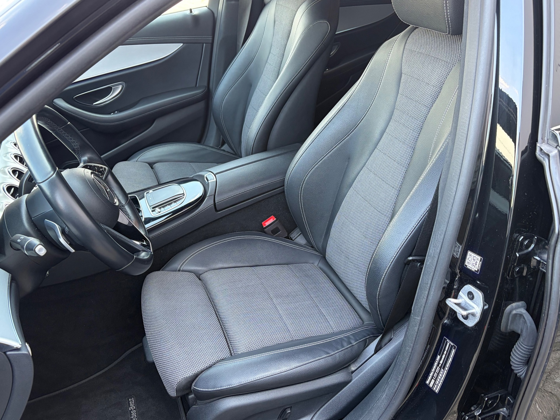 Foto van Mercedes-Benz E 300 De