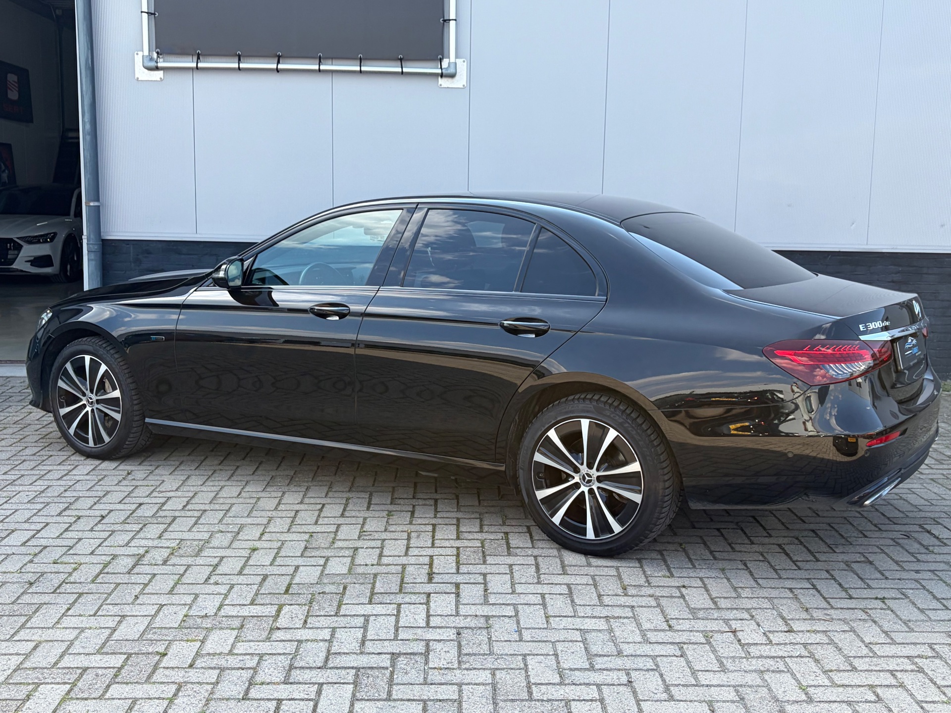 Foto van Mercedes-Benz E 300 De