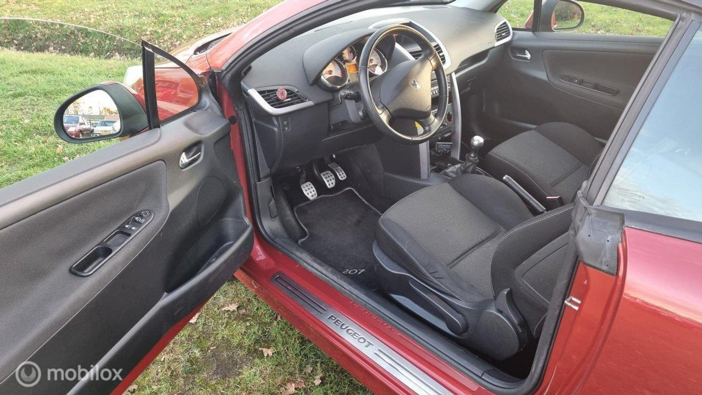 Foto van Peugeot 207 CC