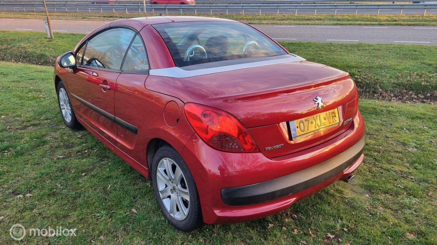 Foto van Peugeot 207 CC