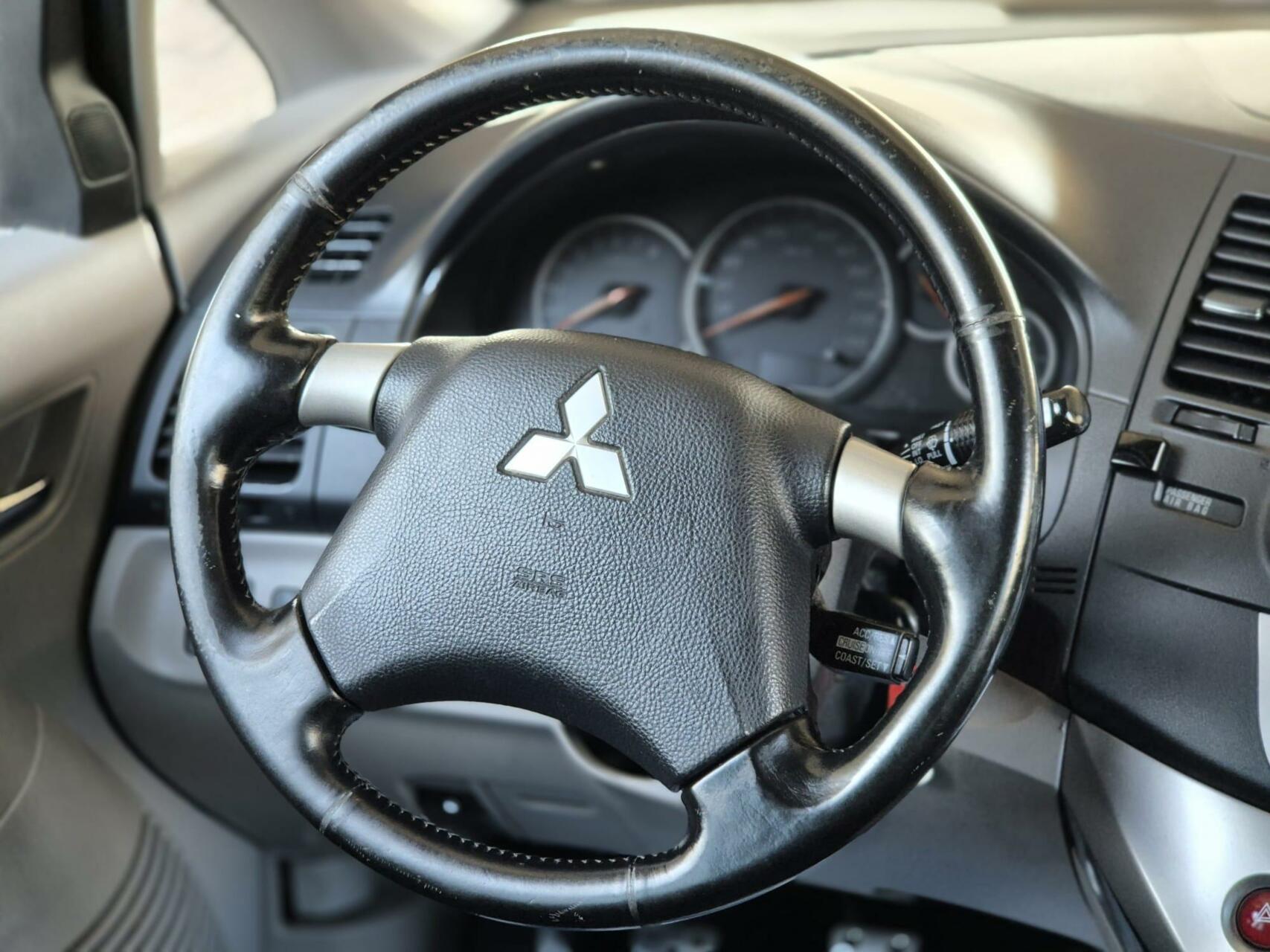 Foto van Mitsubishi Grandis