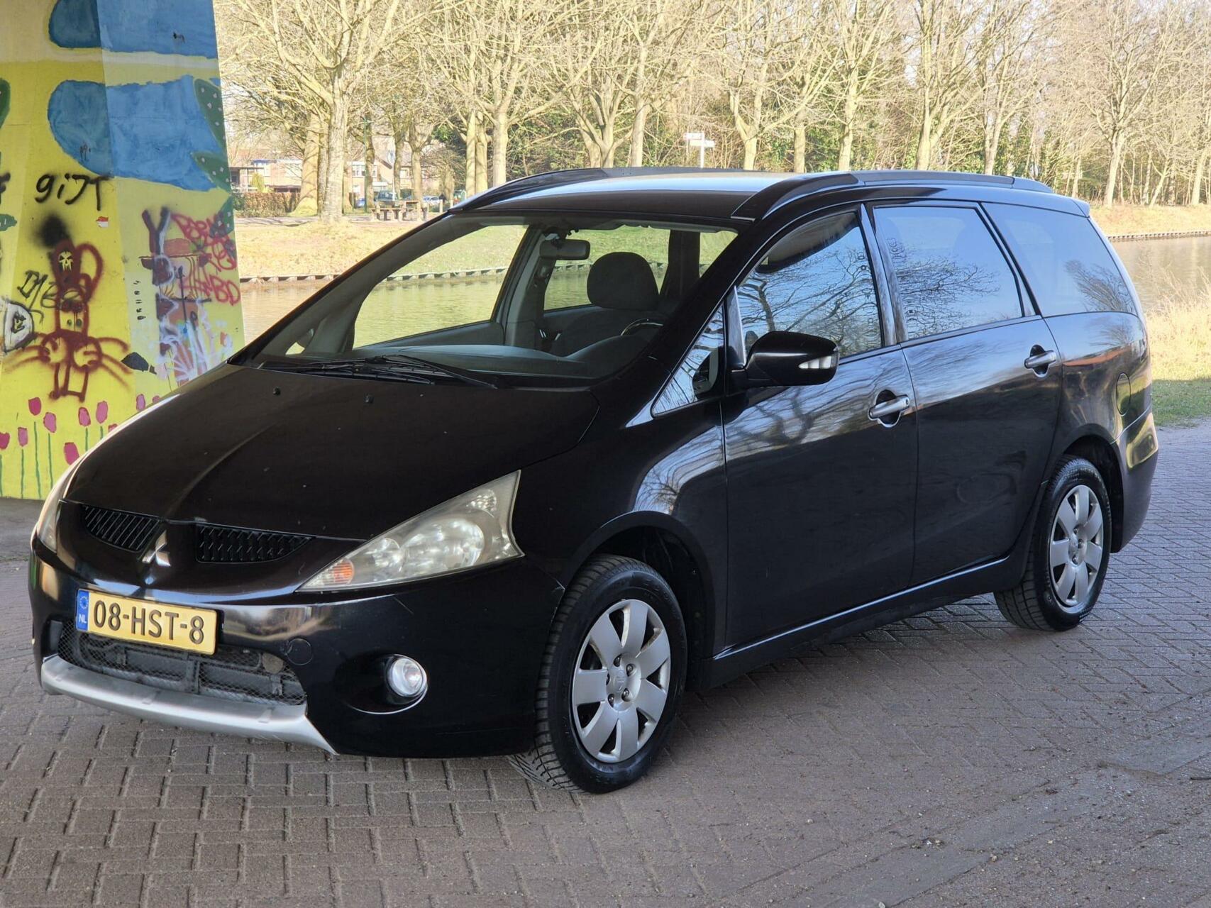 Foto van Mitsubishi Grandis