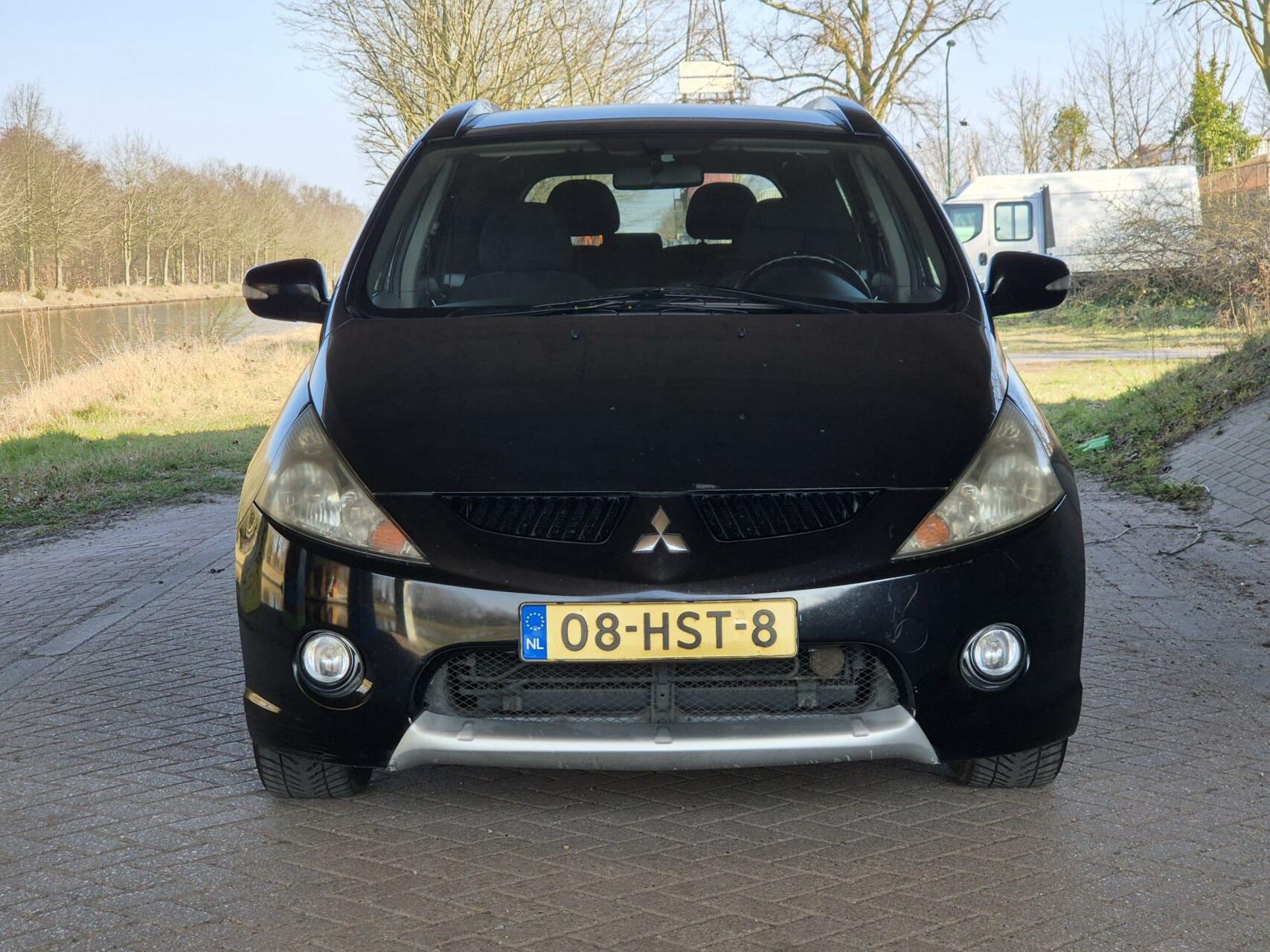 Foto van Mitsubishi Grandis