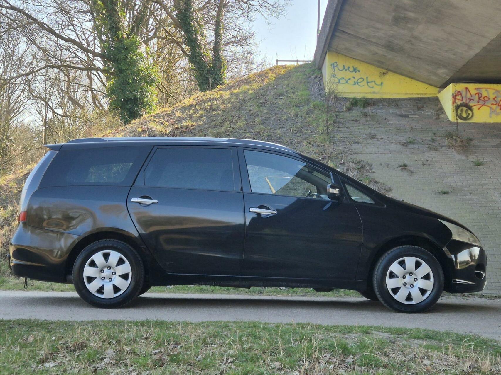 Foto van Mitsubishi Grandis