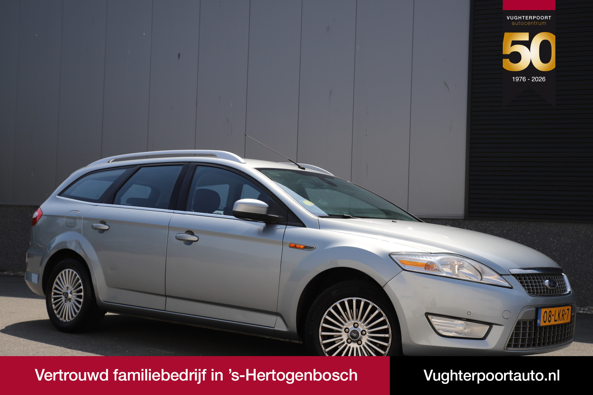 Ford Mondeo 2.0-16V 146pk Limited Navigatie/cruise/trekhaak 2010 - voorkant