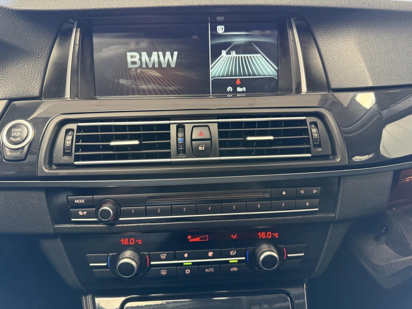 Foto van BMW 528i