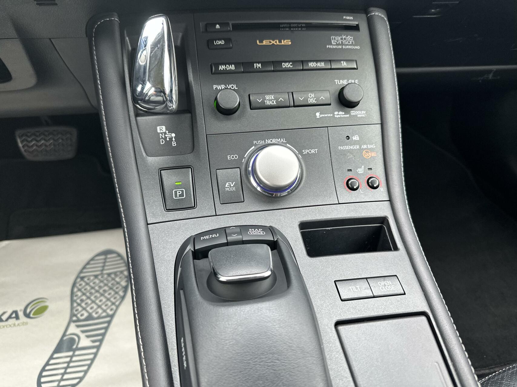 Foto van Lexus CT