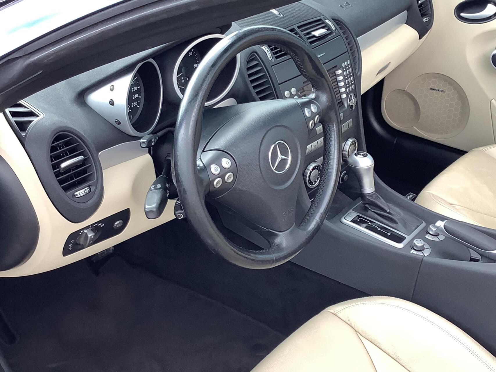 Foto van Mercedes-Benz SLK 350