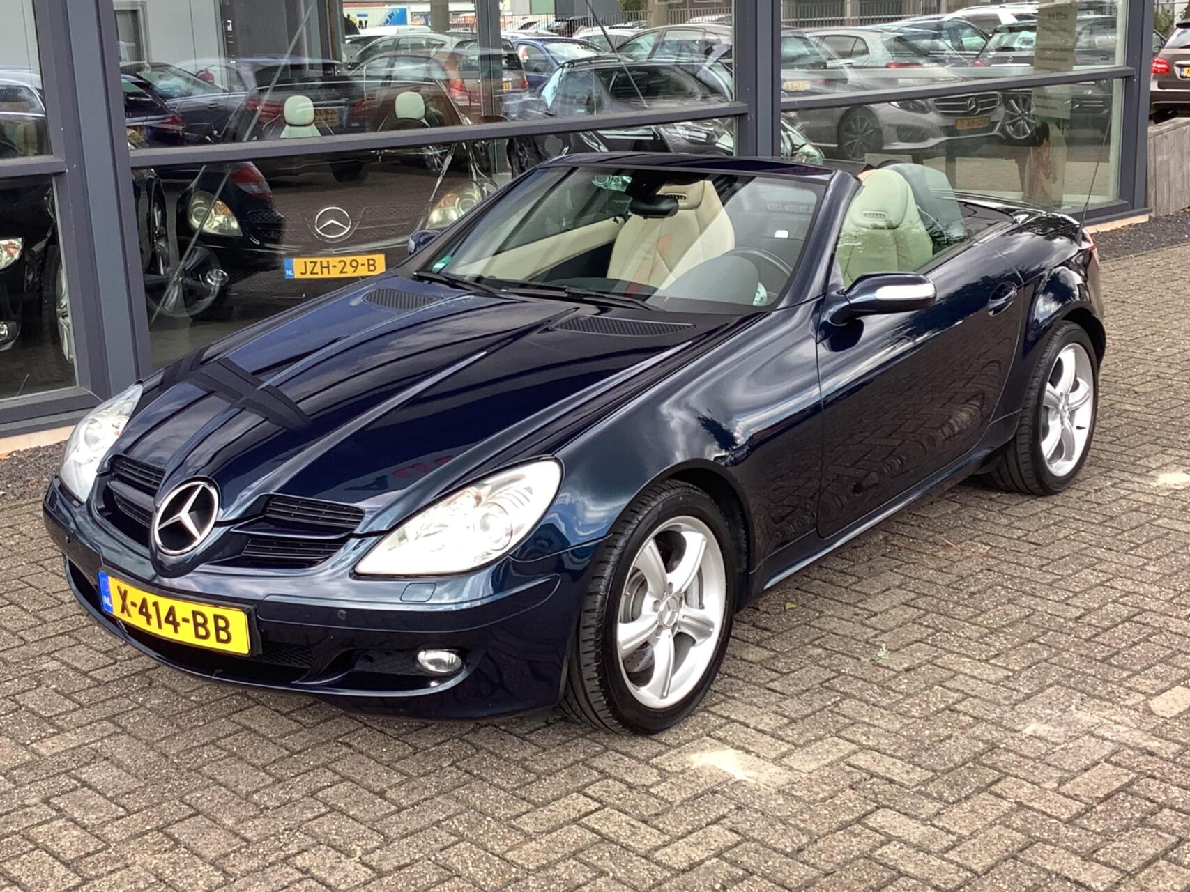 Foto van Mercedes-Benz SLK 350