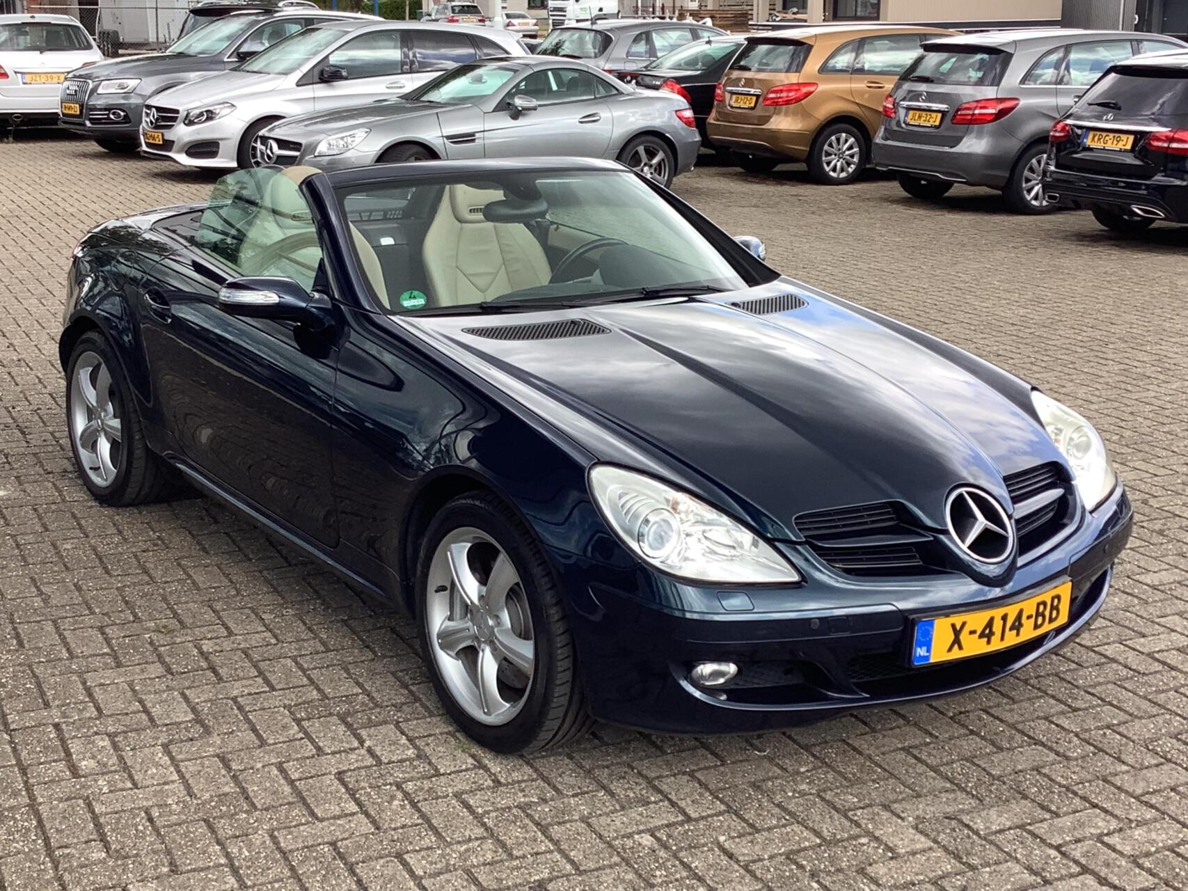 Foto van Mercedes-Benz SLK 350