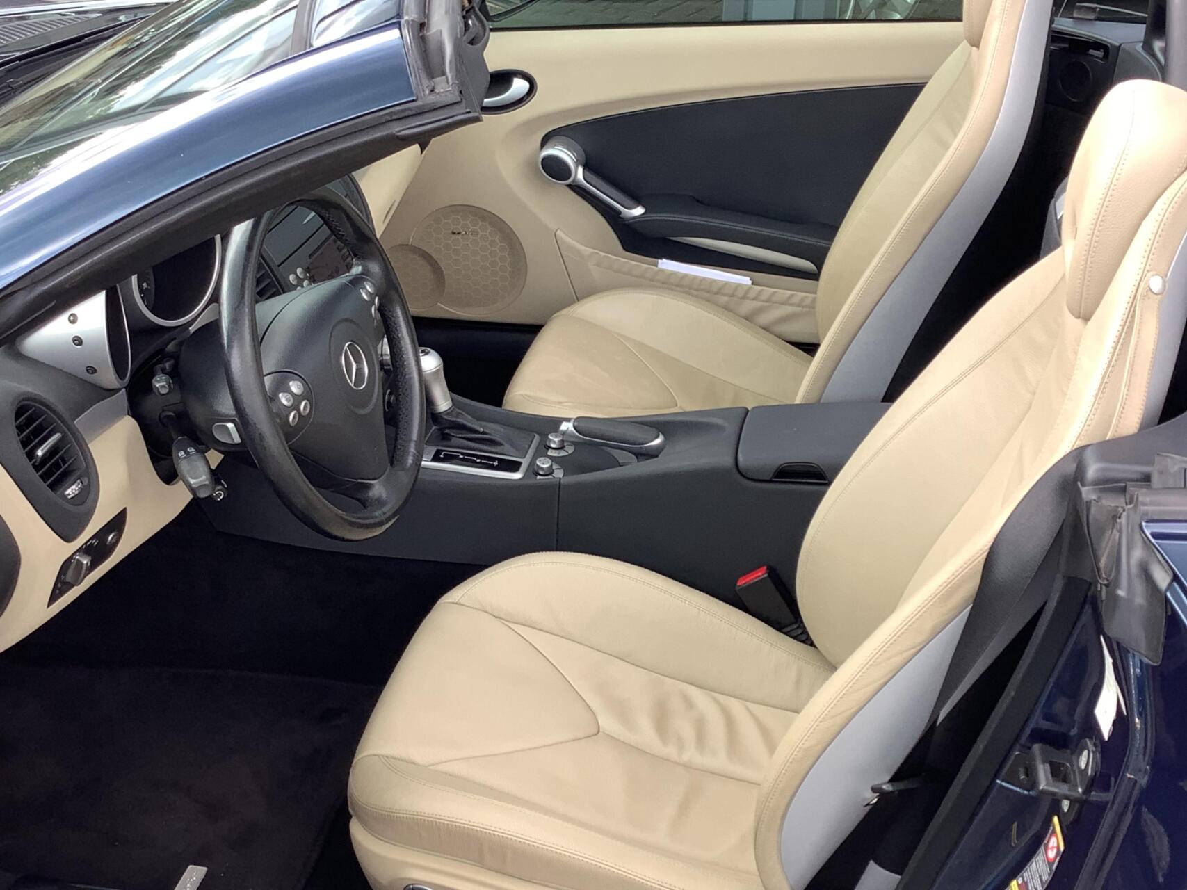 Foto van Mercedes-Benz SLK 350