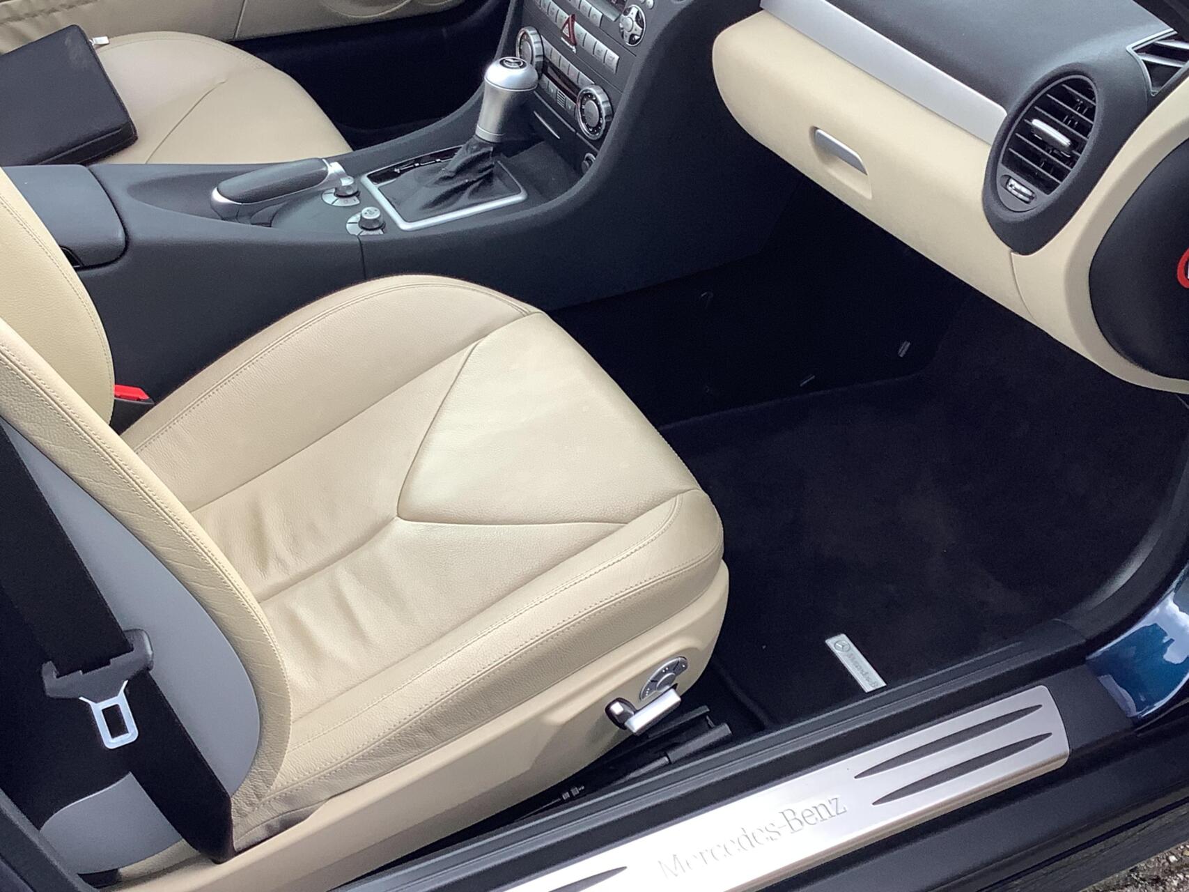 Foto van Mercedes-Benz SLK 350