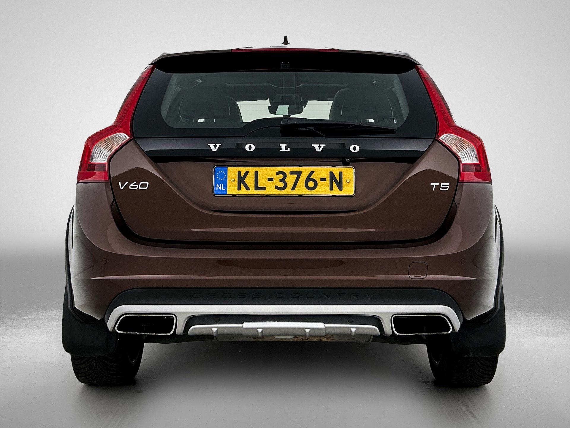 Foto van Volvo V60 Cross Country