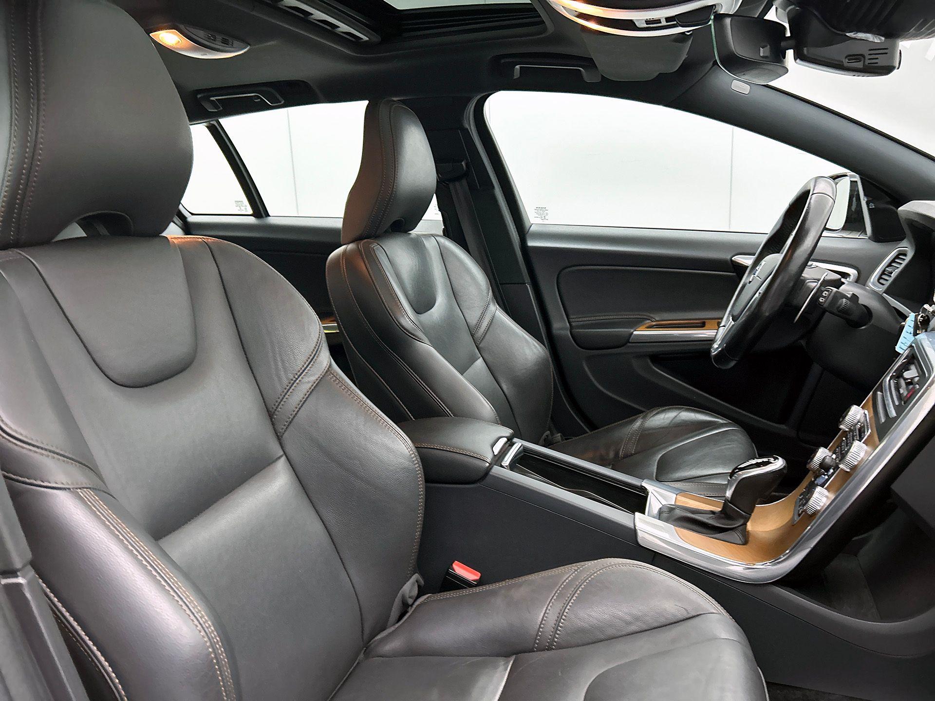 Foto van Volvo V60 Cross Country