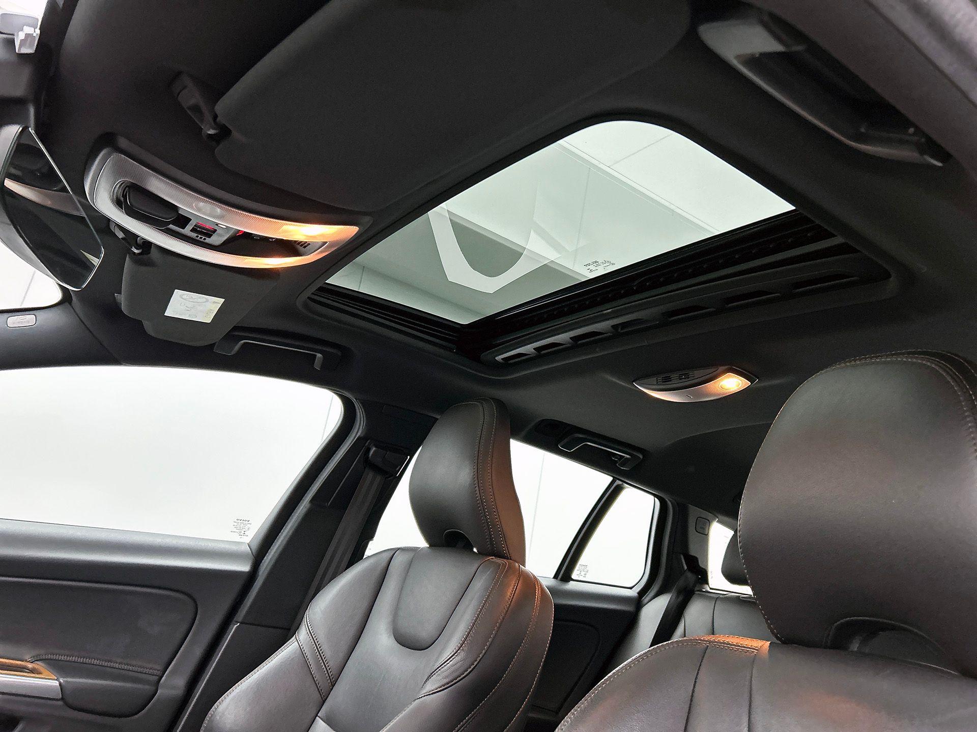 Foto van Volvo V60 Cross Country
